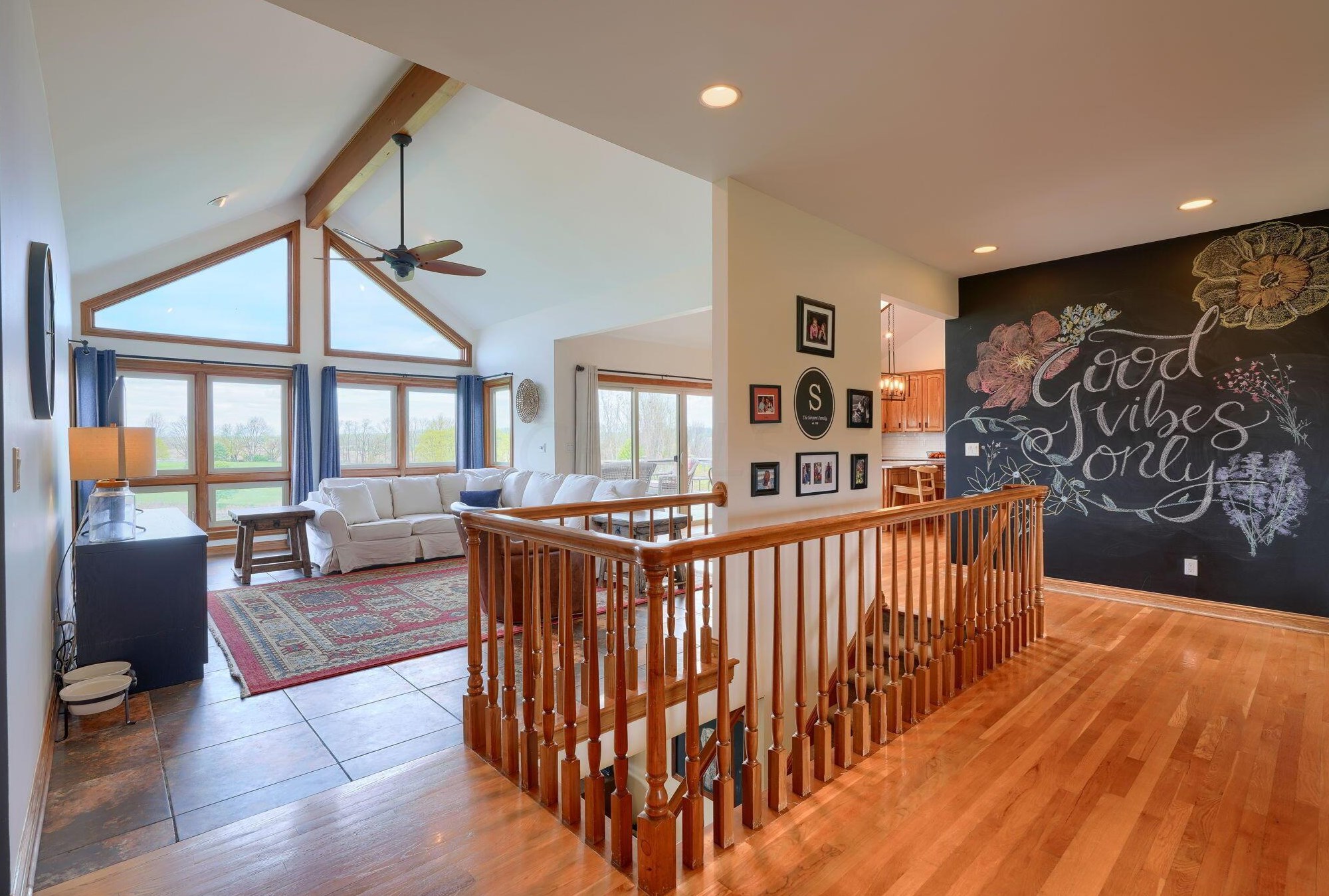 1887 Glenhurst Dr, Lancaster OH 43130-7951 exterior