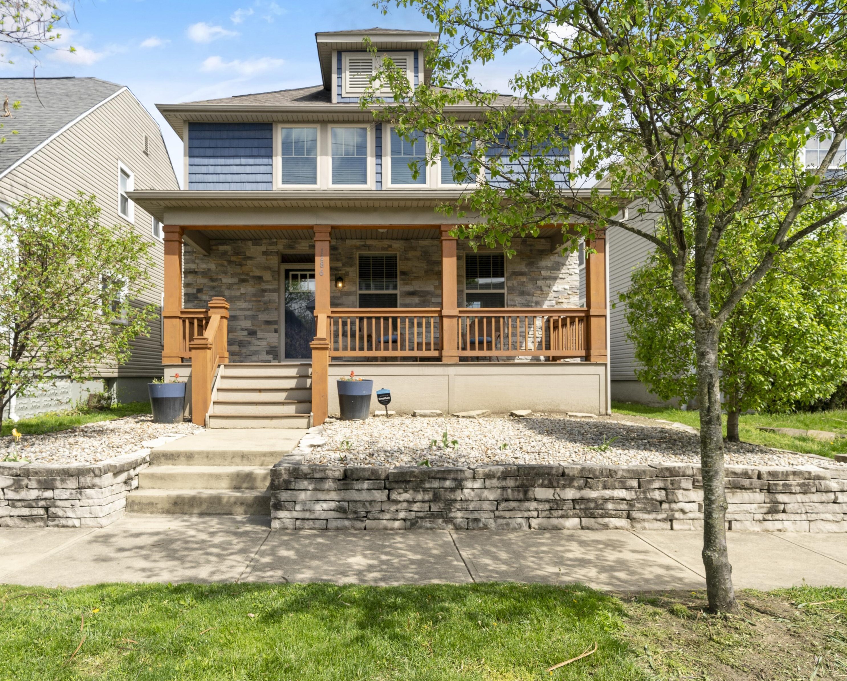 1286 5th St, Columbus OH  43201-2806 exterior