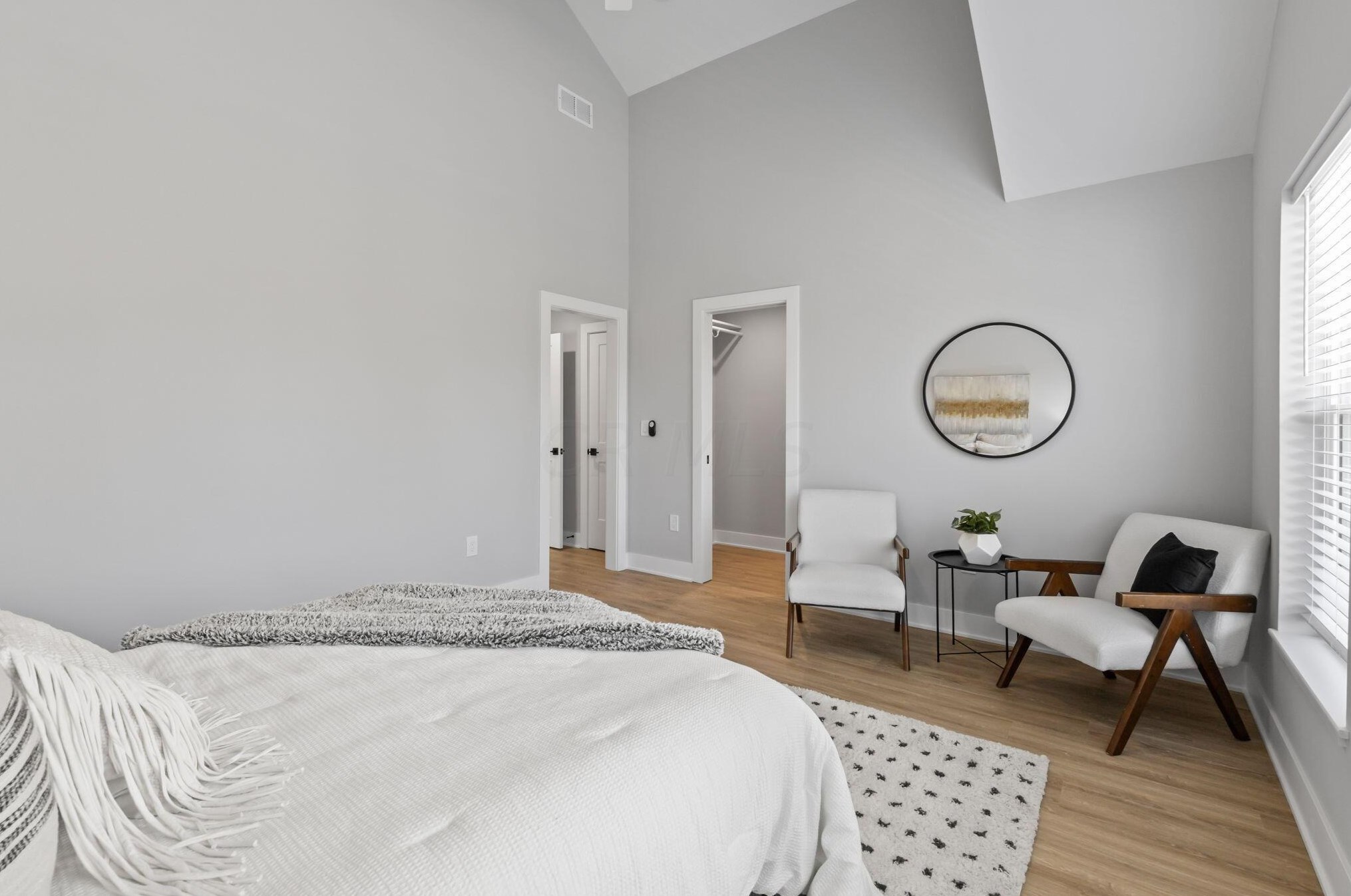 639 Kossuth St, Columbus OH 43206-2214 exterior