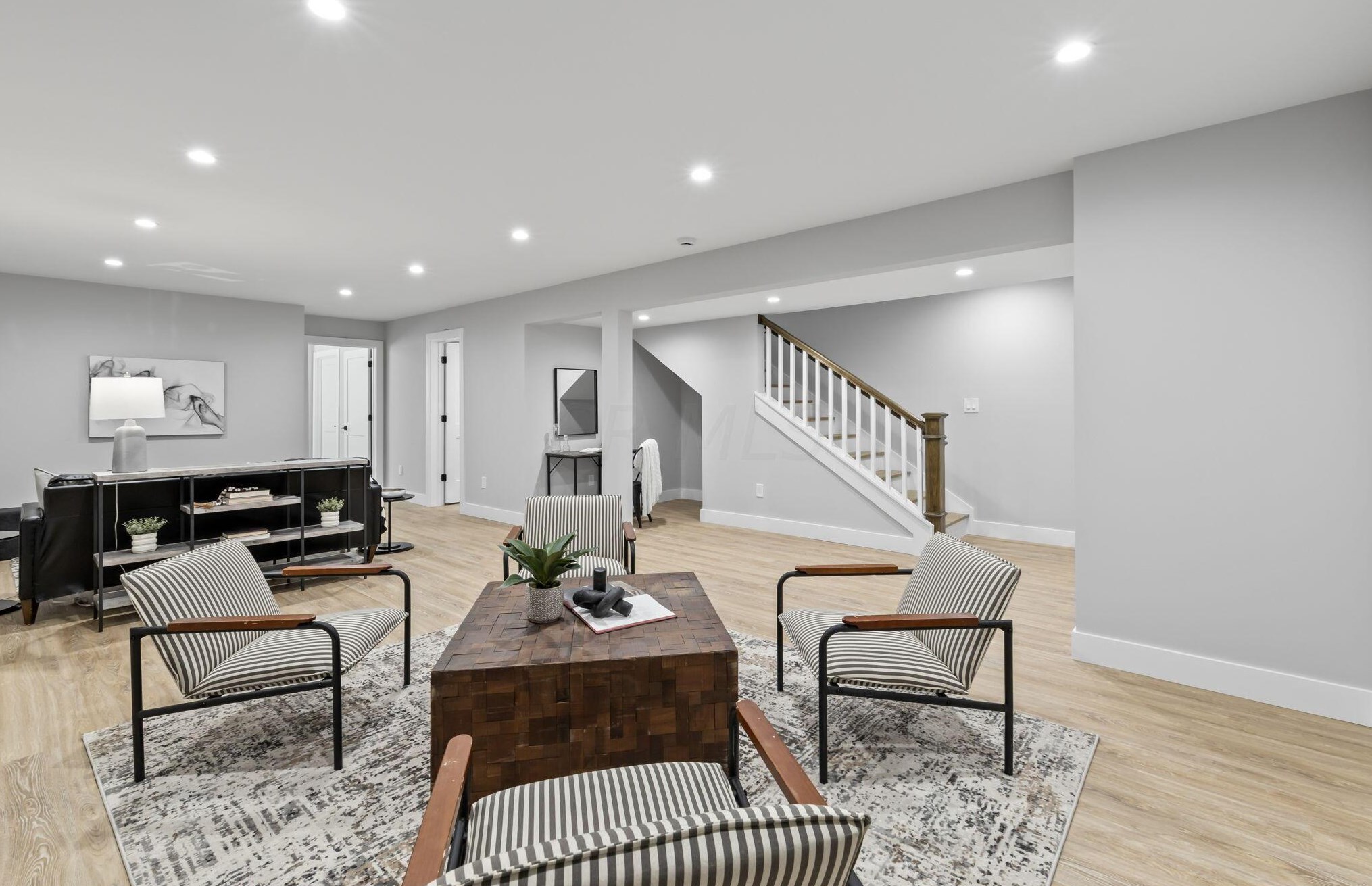 639 Kossuth St, Columbus OH 43206-2214 exterior