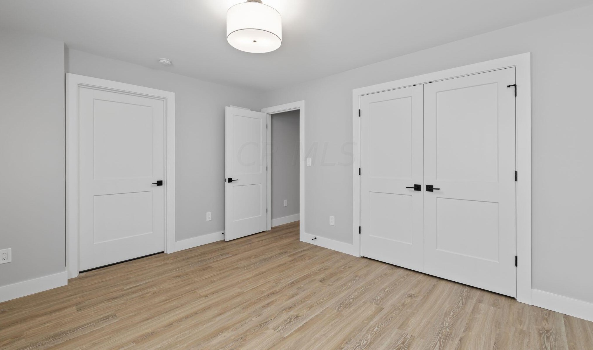 639 Kossuth St, Columbus OH 43206-2214 exterior