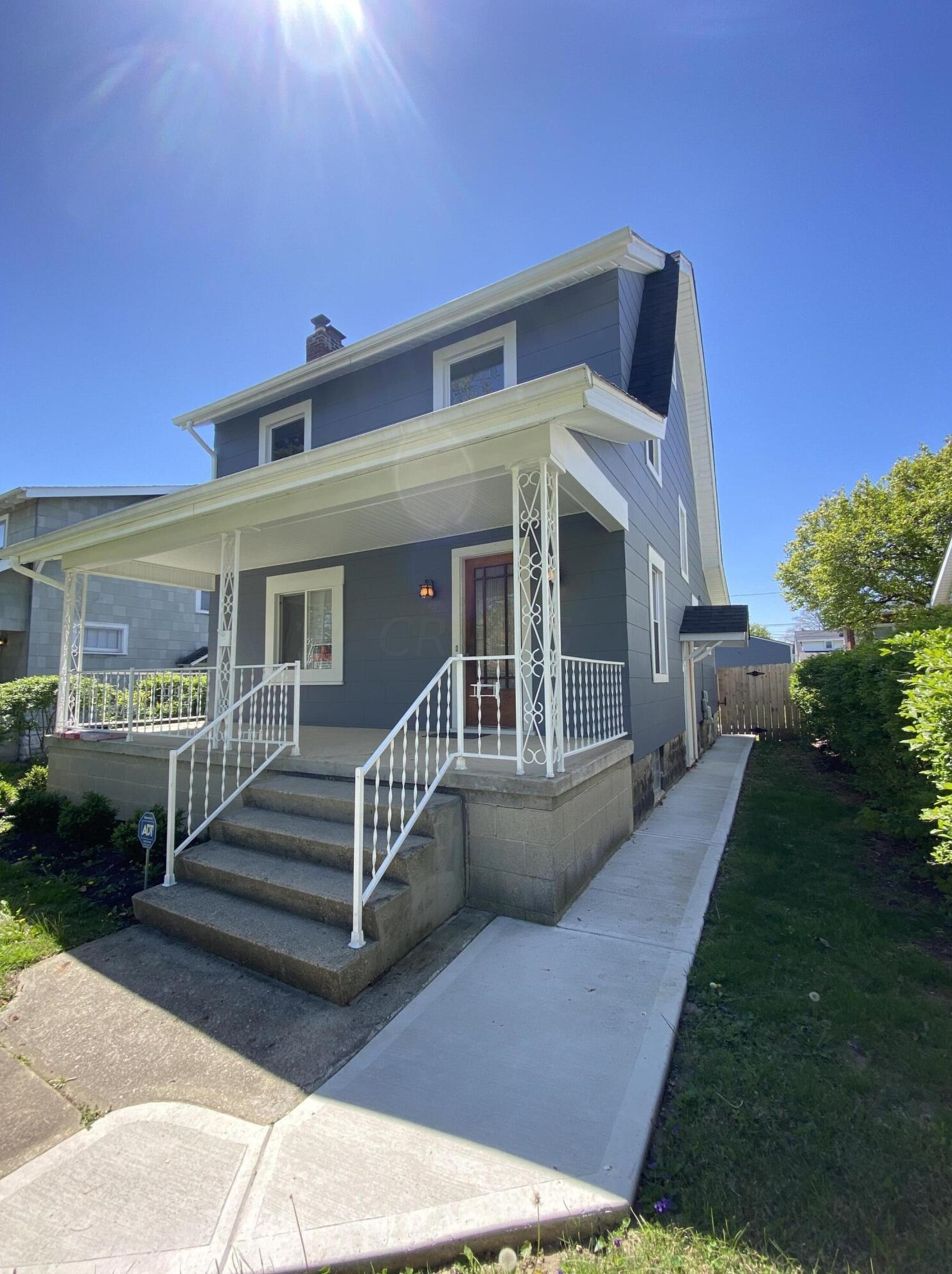 689 S Eureka Ave, Columbus, OH 43204