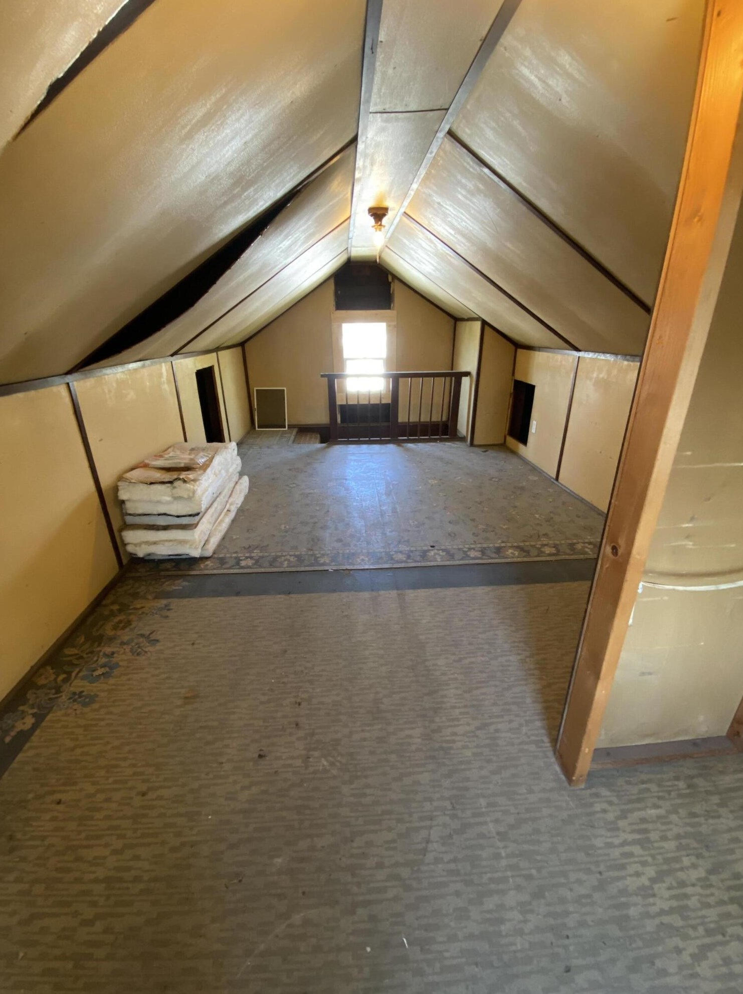 689 Eureka Ave, Columbus OH  43204-2915 exterior