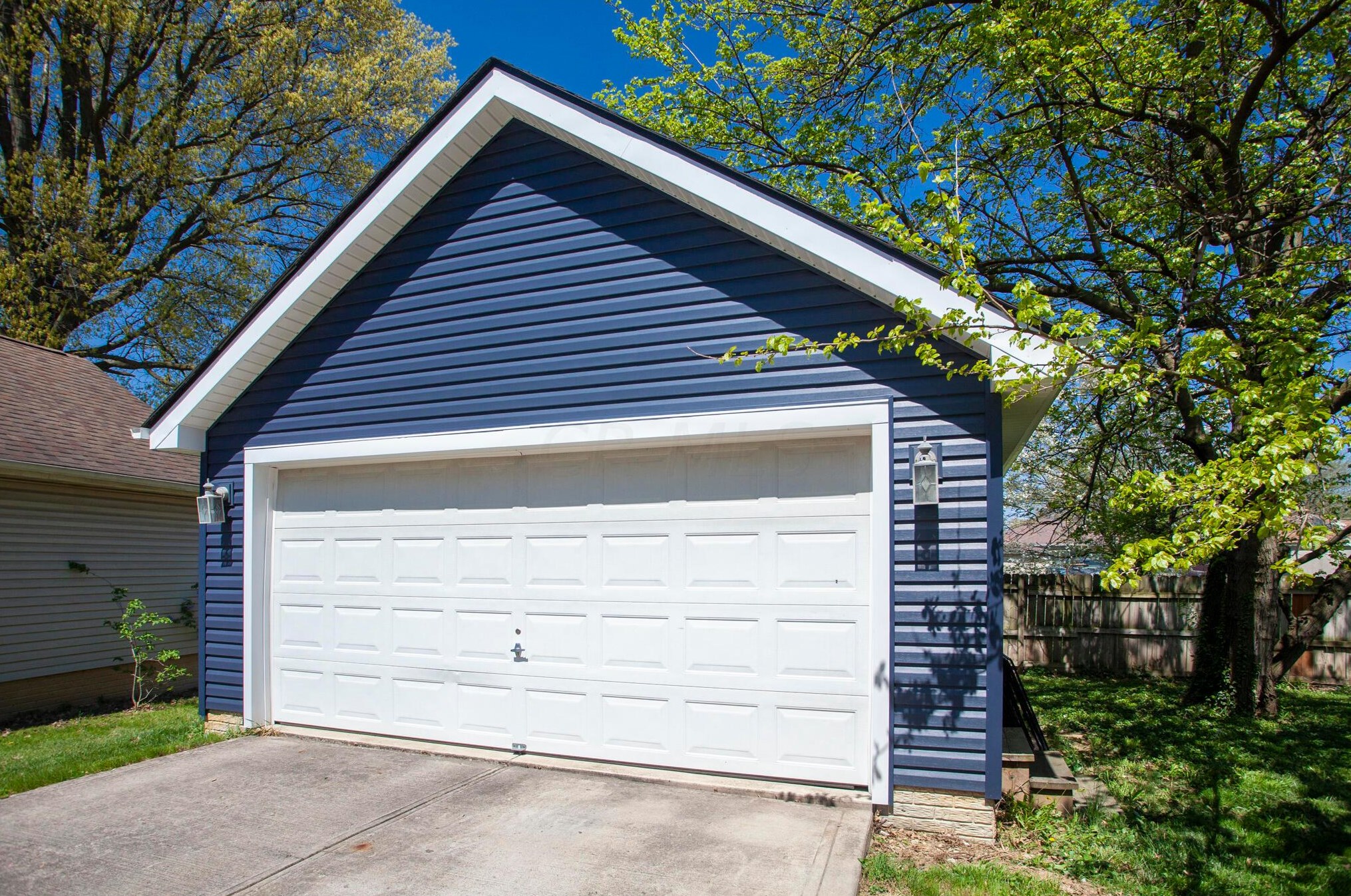 1564 Hanford St, Columbus, OH 43206