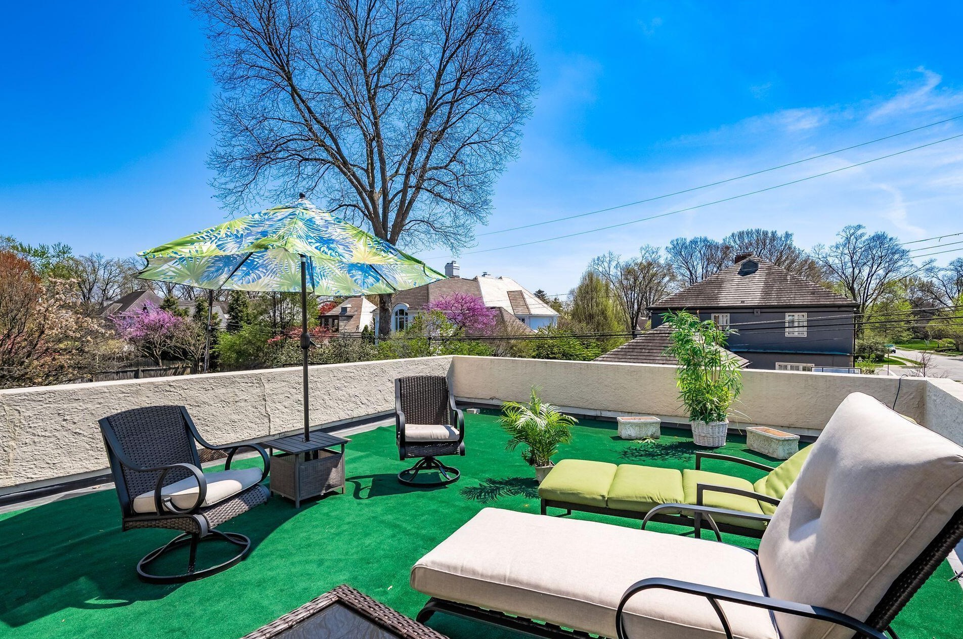 2699 Bexley Park Rd, Columbus OH 43209-2236 exterior