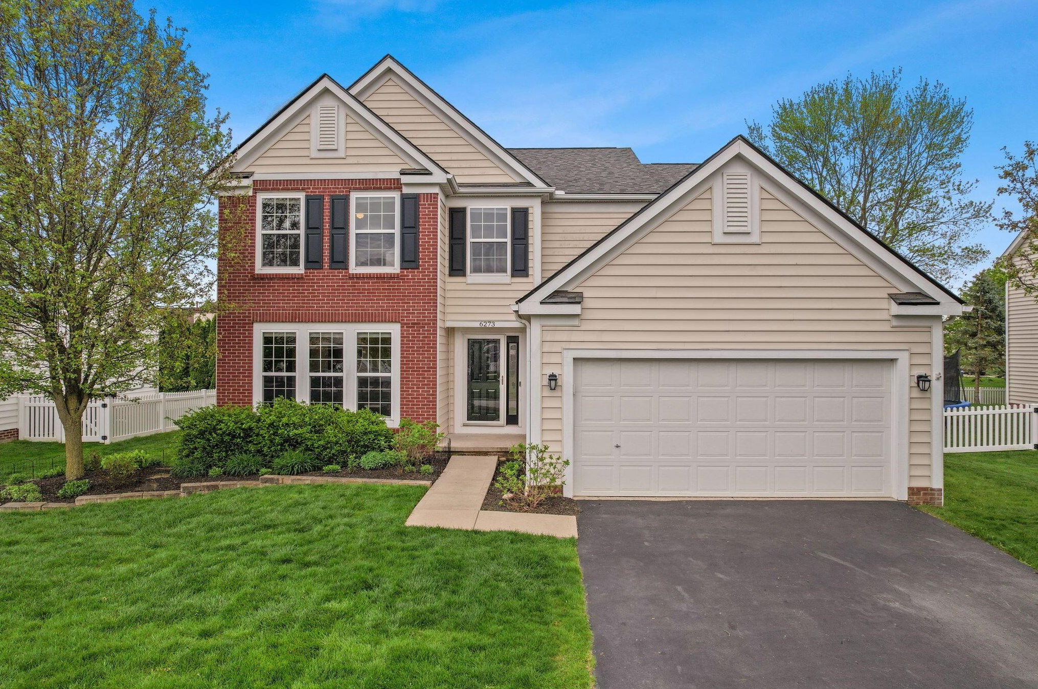 6273 Janes Way, Hilliard, OH 43026