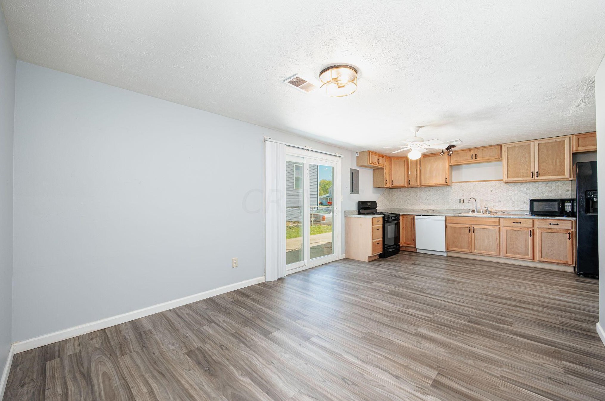 630 Harland Dr, Columbus OH 43207-4144 exterior