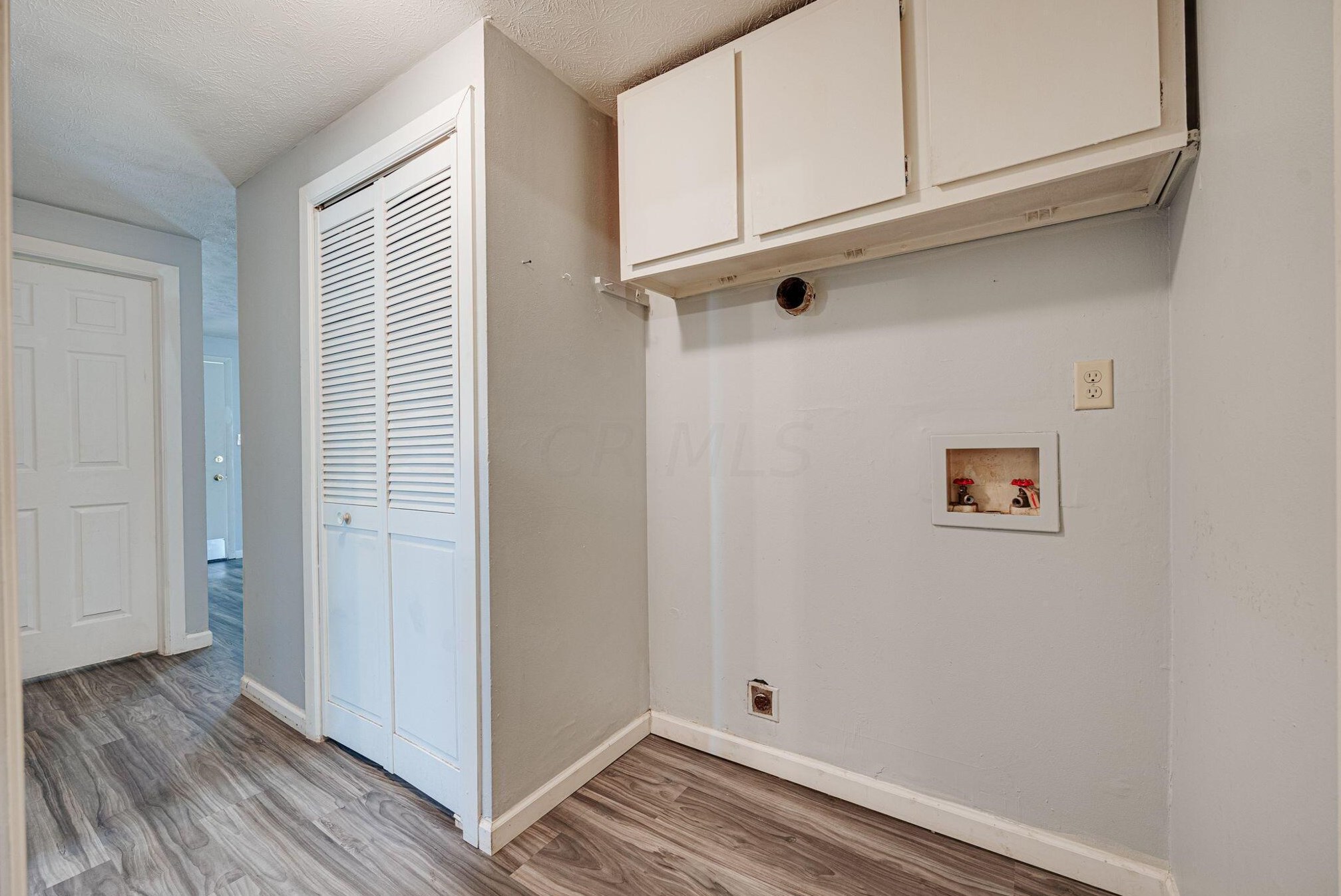 630 Harland Dr, Columbus OH 43207-4144 exterior