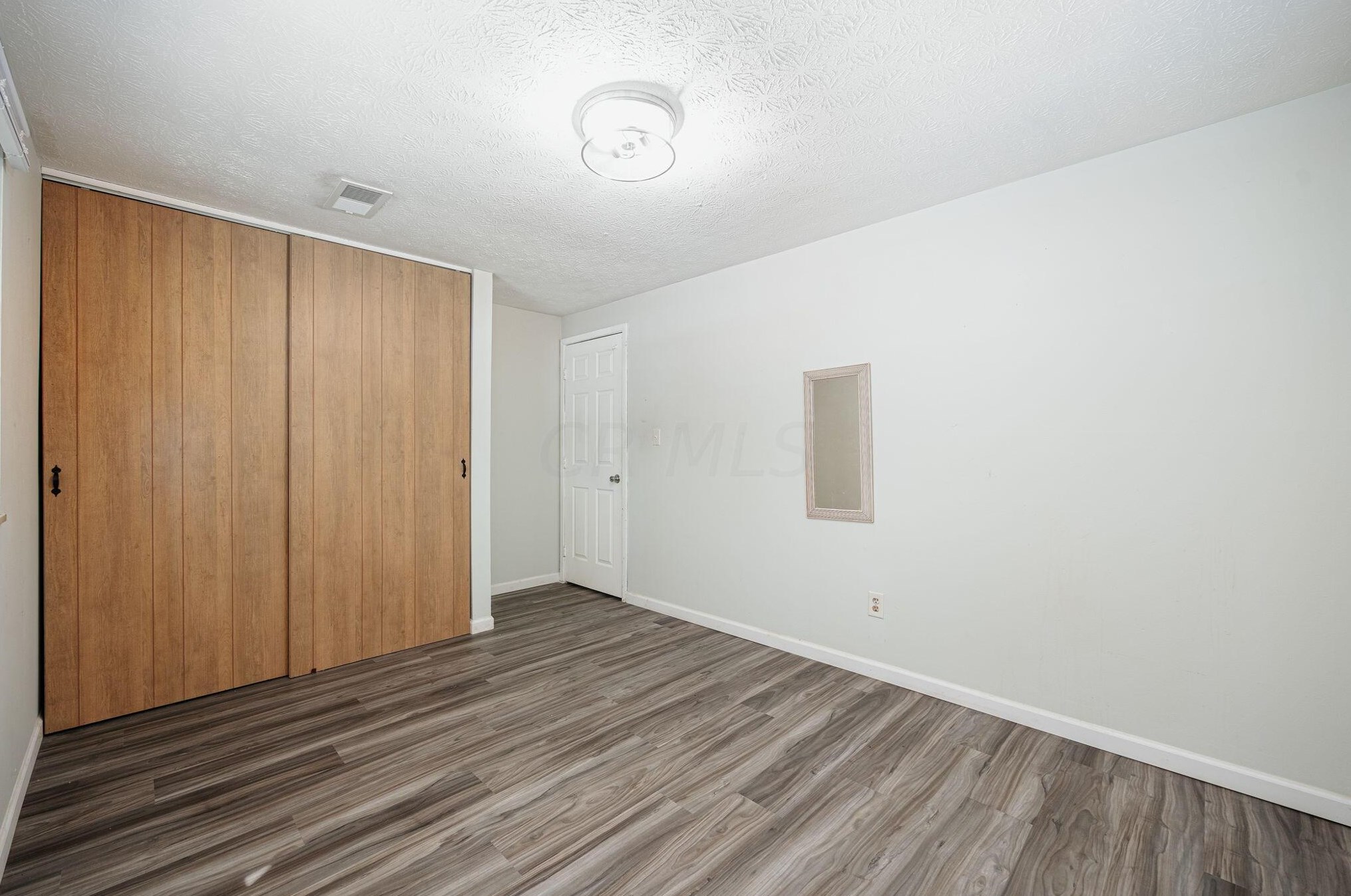 630 Harland Dr, Columbus OH 43207-4144 exterior