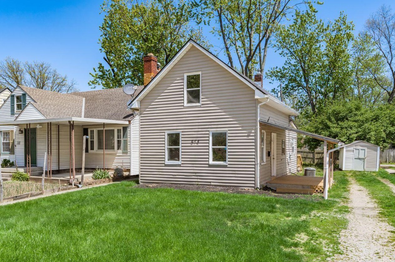574 Hampton Rd, Columbus OH 43213-2727 exterior
