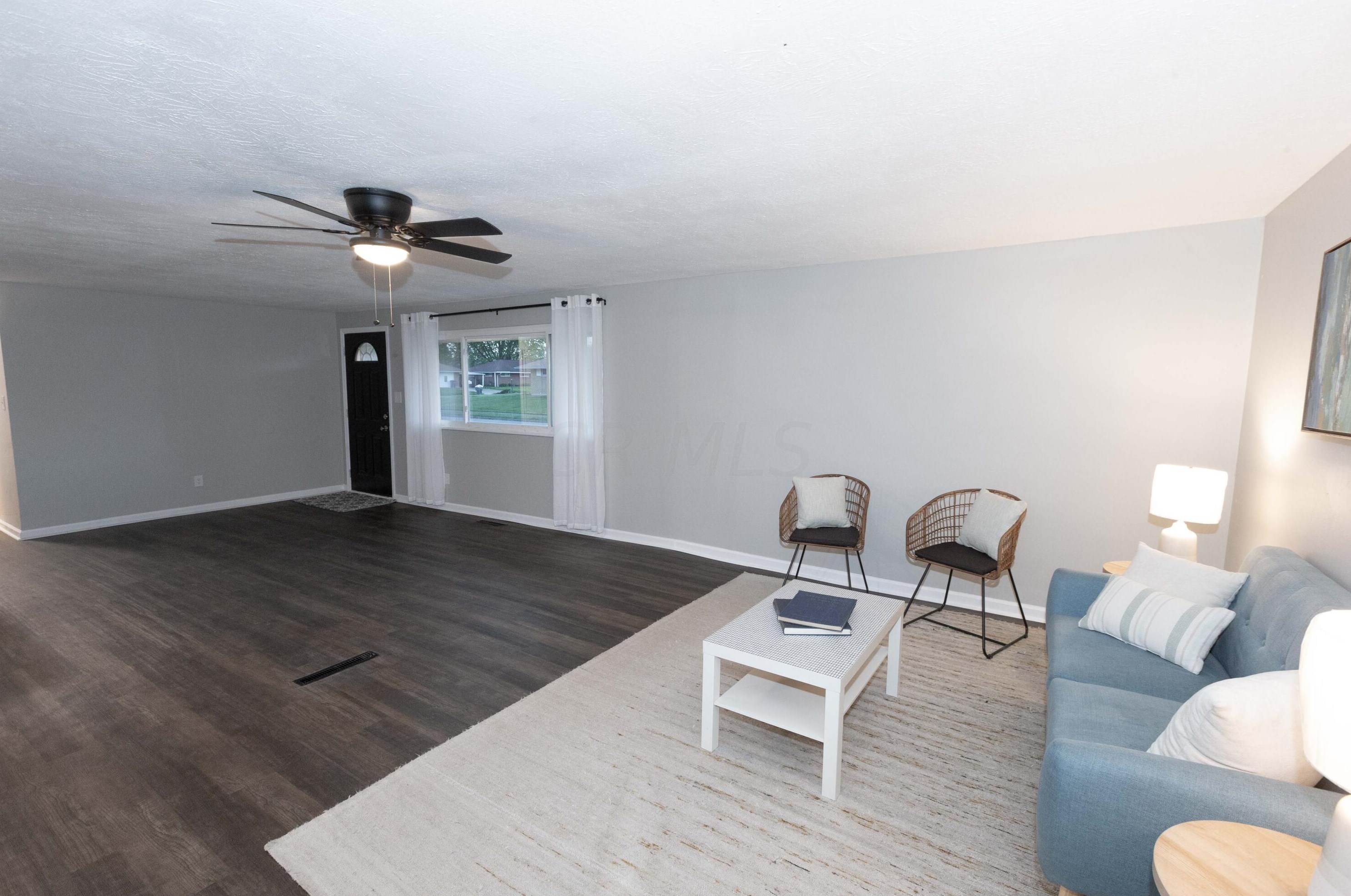 942 Vanderberg Pl, Columbus OH  43204-1761 exterior