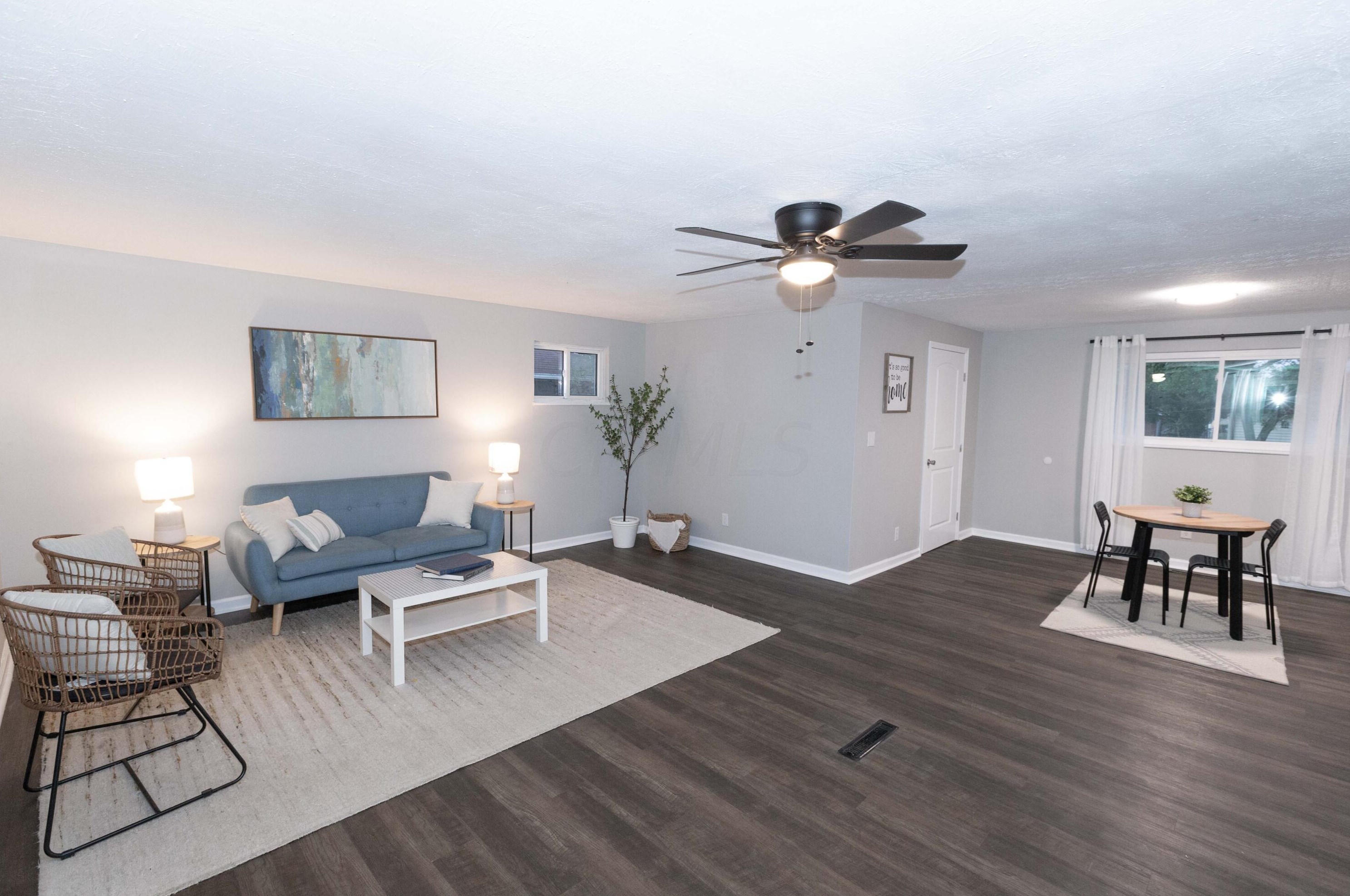 942 Vanderberg Pl, Columbus OH  43204-1761 exterior