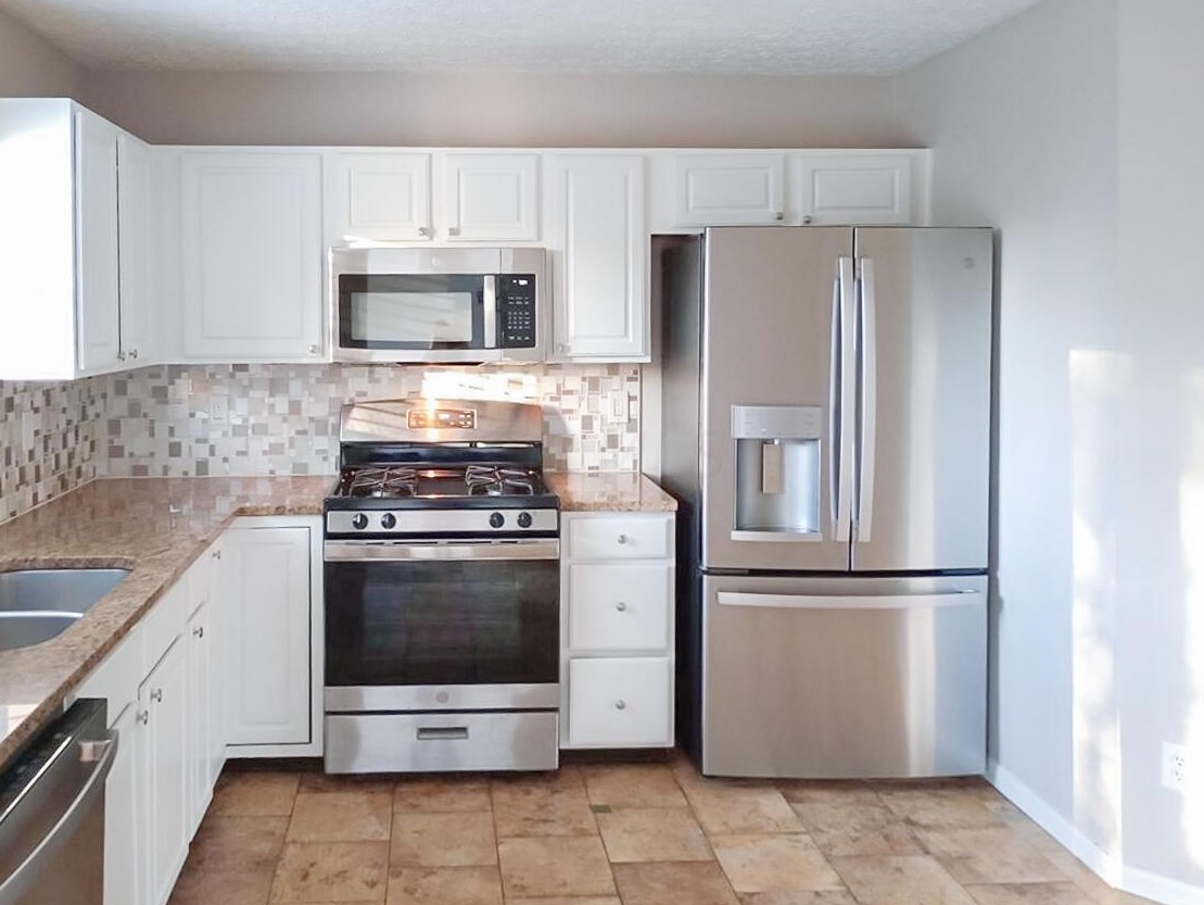 1151 Tenagra Way, Columbus OH 43228-9160 exterior