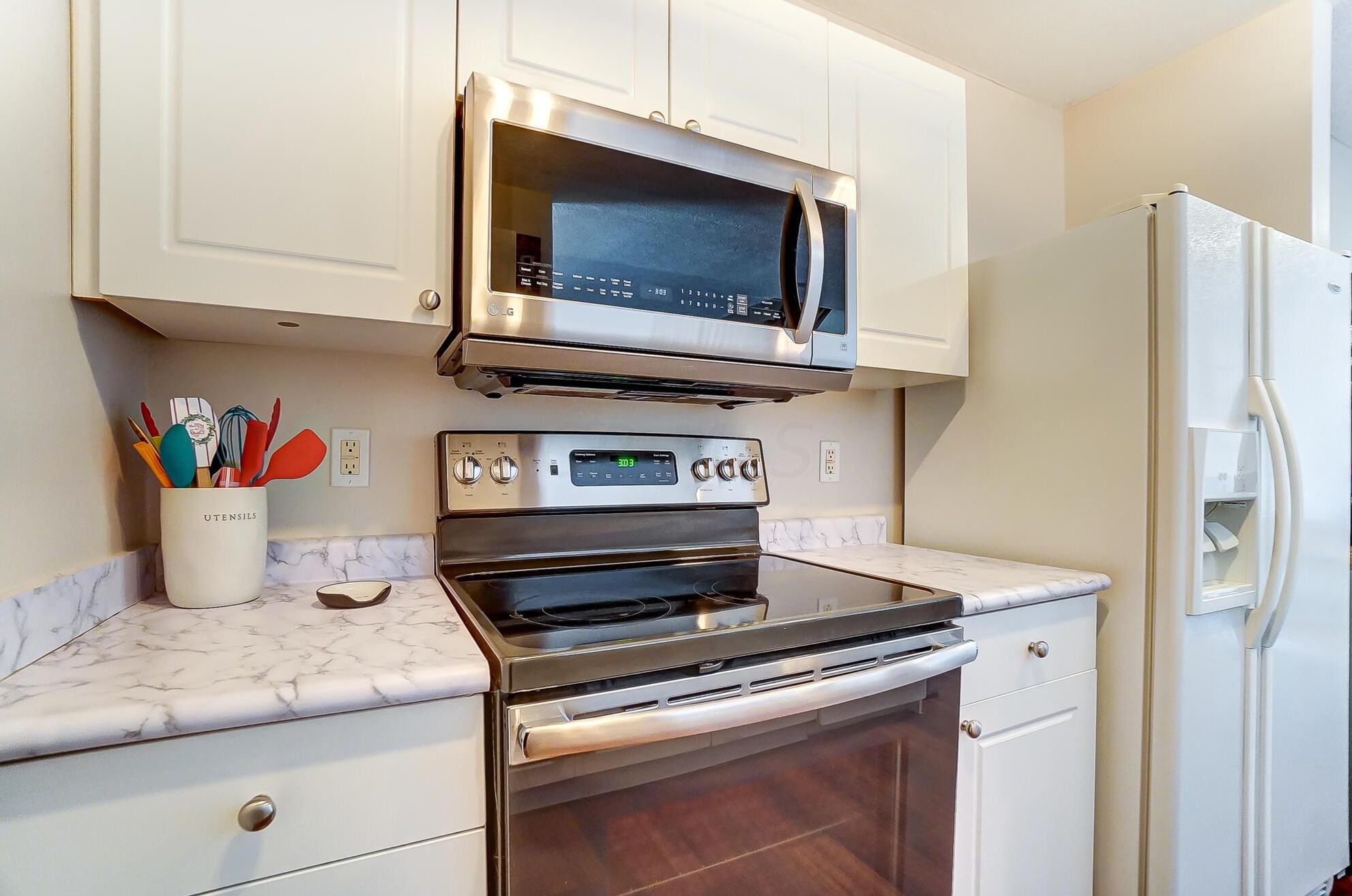 294 Shadbush Dr, Blacklick OH  43004-8440 exterior