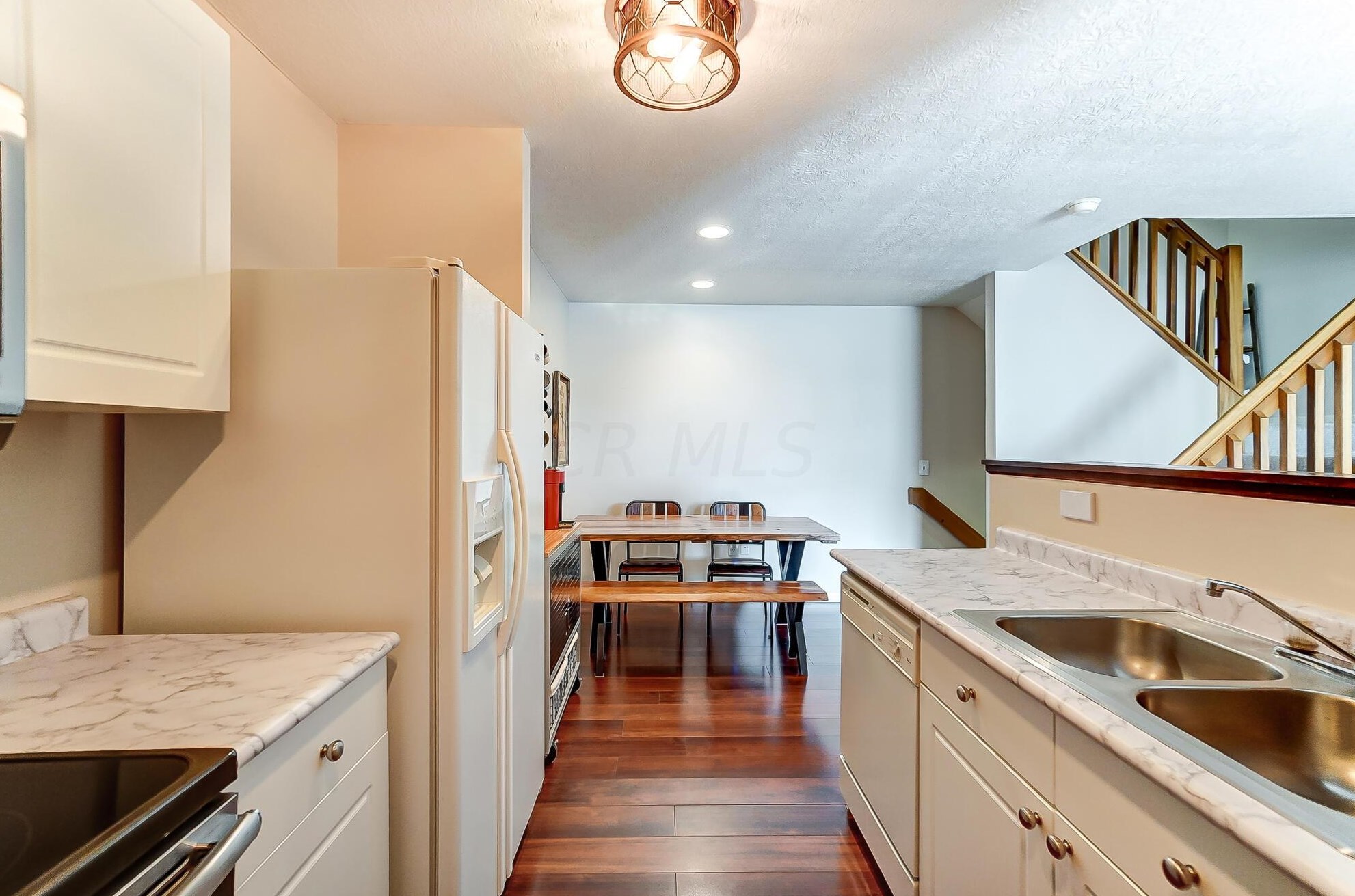 294 Shadbush Dr, Blacklick OH  43004-8440 exterior