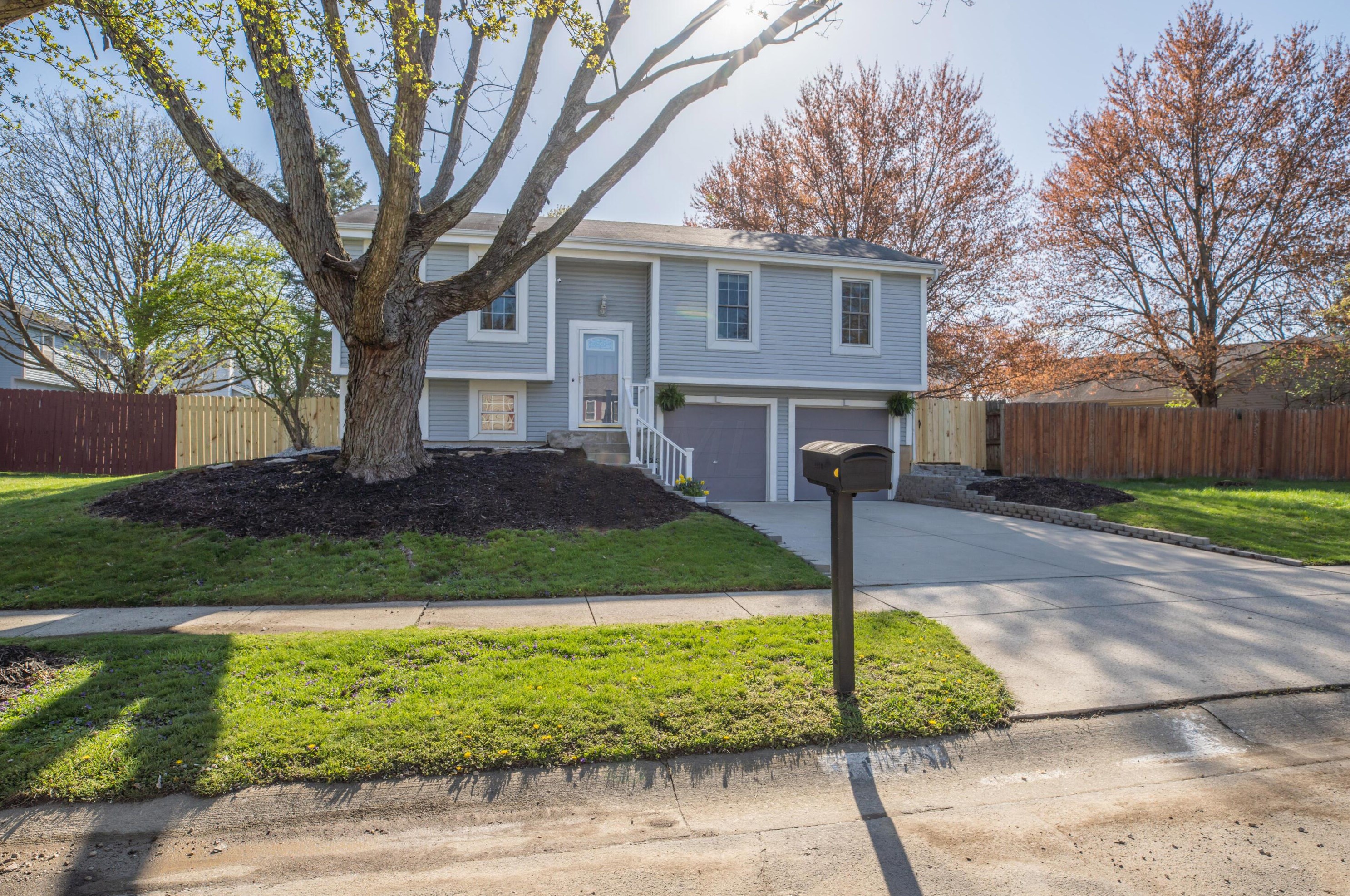 6110 Castlebar Ln, Dublin, OH 43017