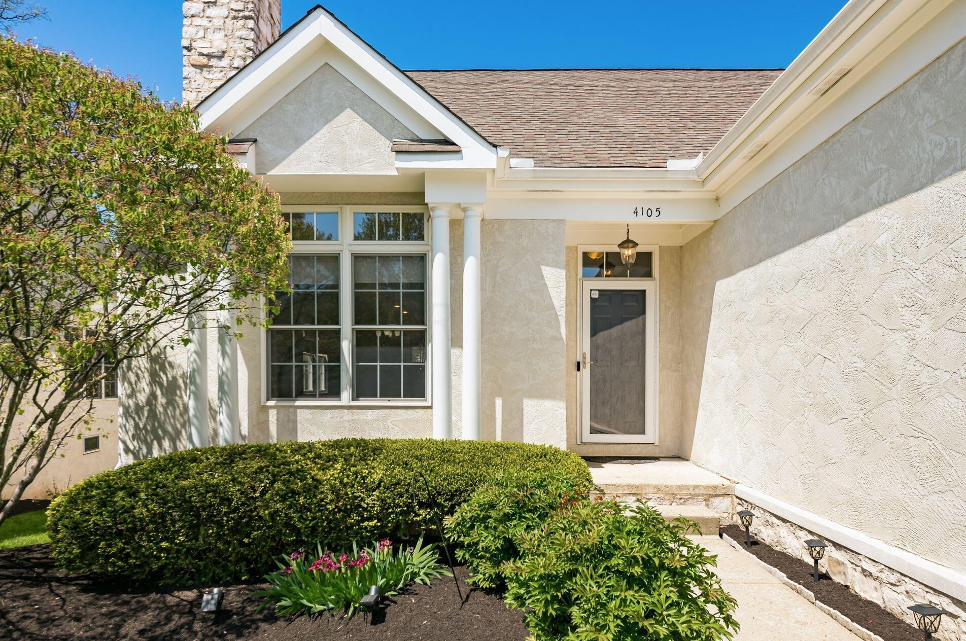 4105 Chelsea Bridge Ln, Columbus, OH 43230-6433