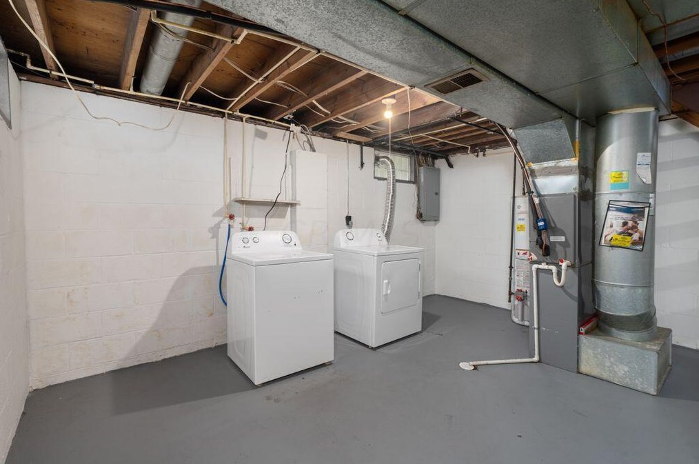 501 Goshen Ct, Columbus OH 43230-2711 exterior