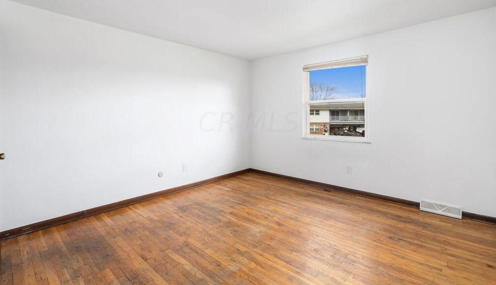 501 Goshen Ct, Columbus OH 43230-2711 exterior