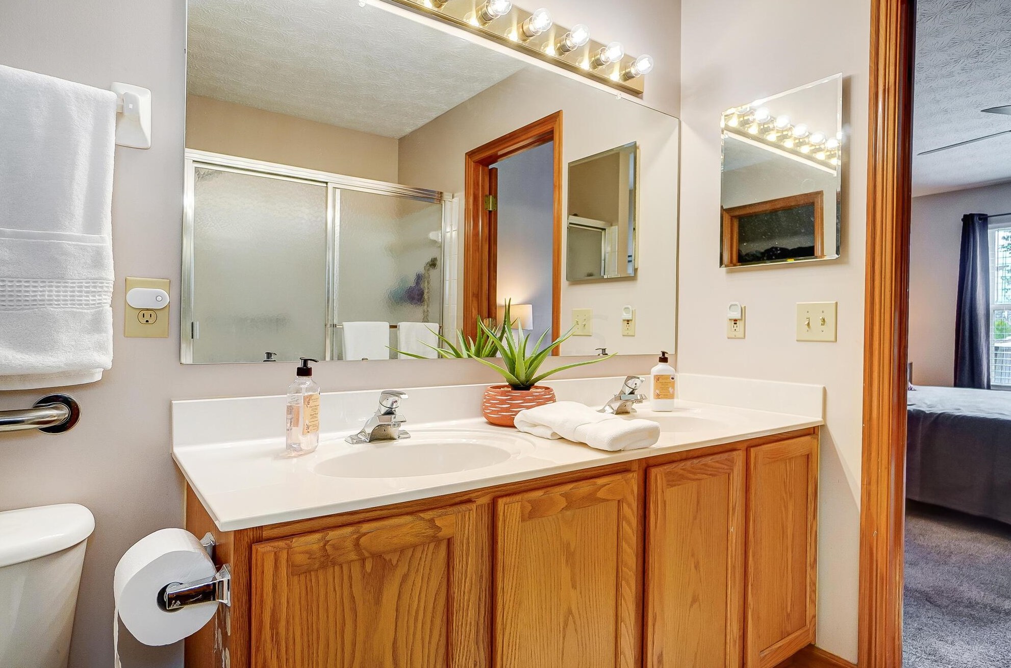 3483 Treeline Ln, Darbydale OH  43123-4872 exterior