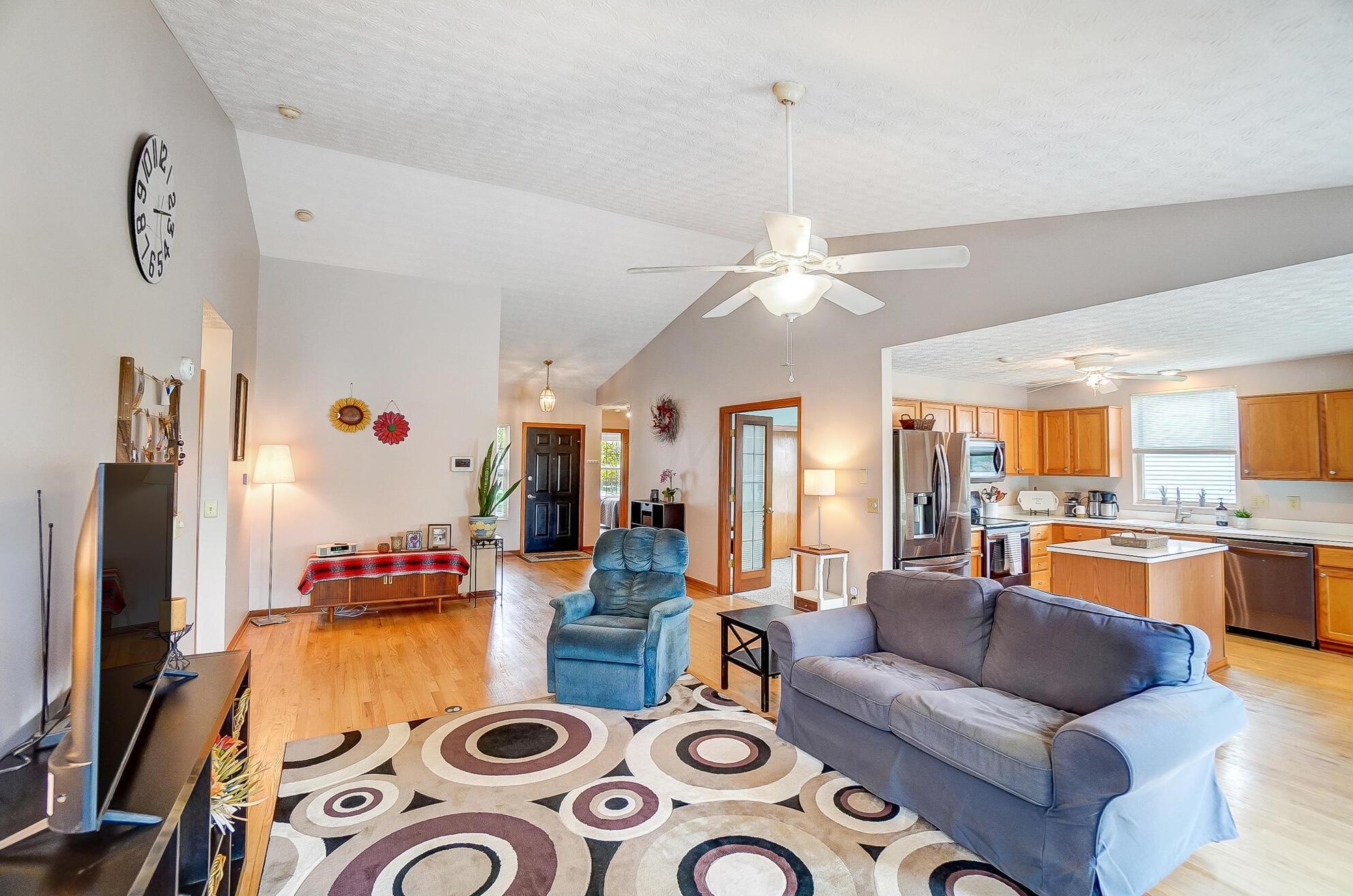 3483 Treeline Ln, Darbydale OH  43123-4872 exterior