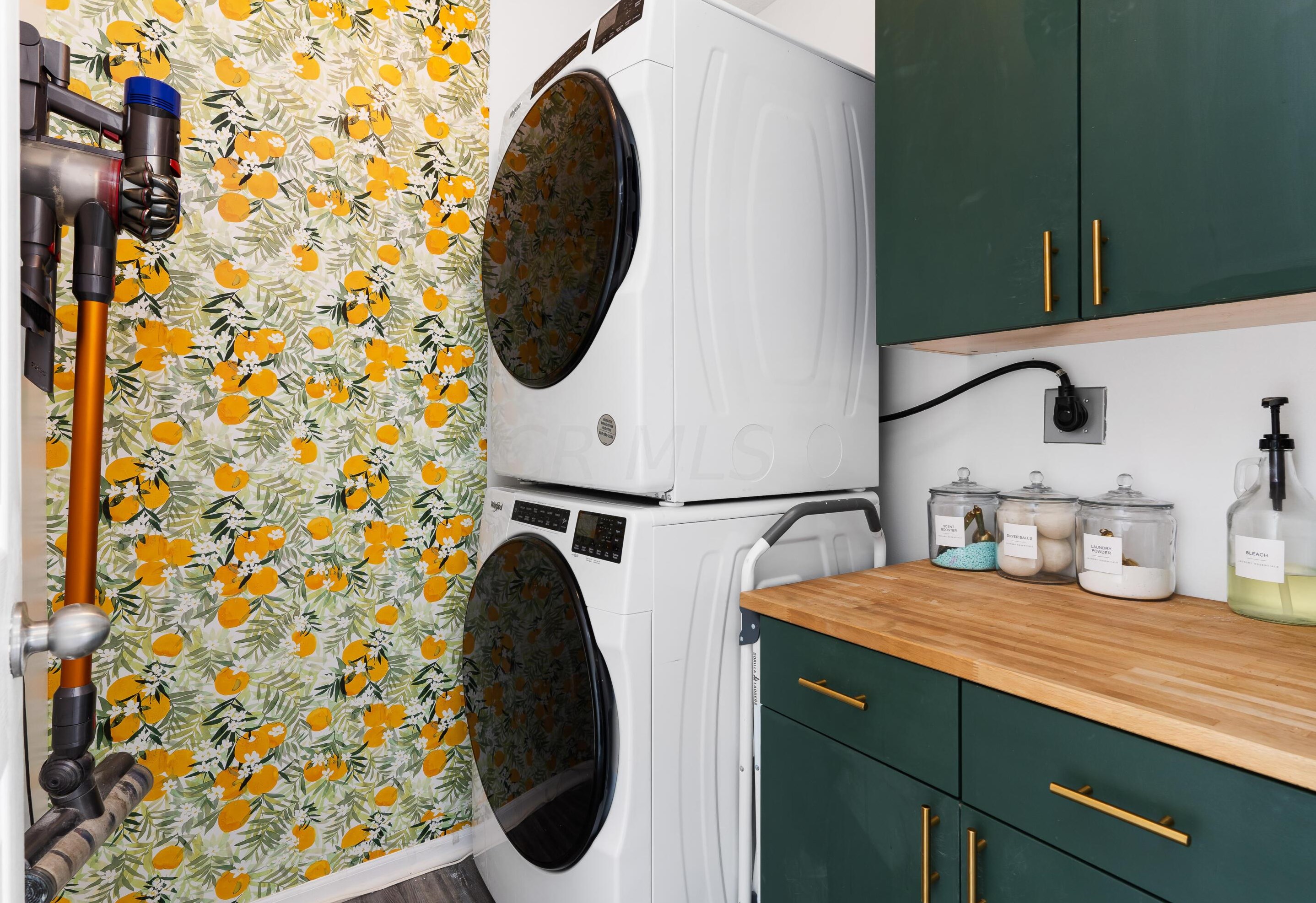 492 Autumn Ridge Cir, Pickerington OH  43147-7836 exterior