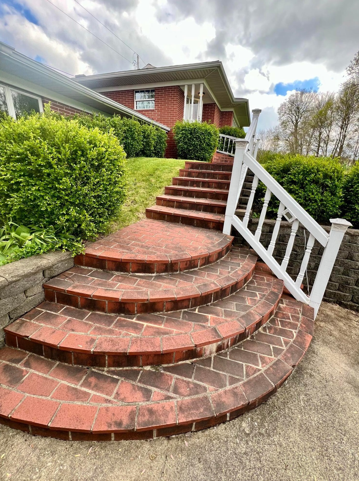 734 Schwilk Rd, Lancaster, OH 43130-9409
