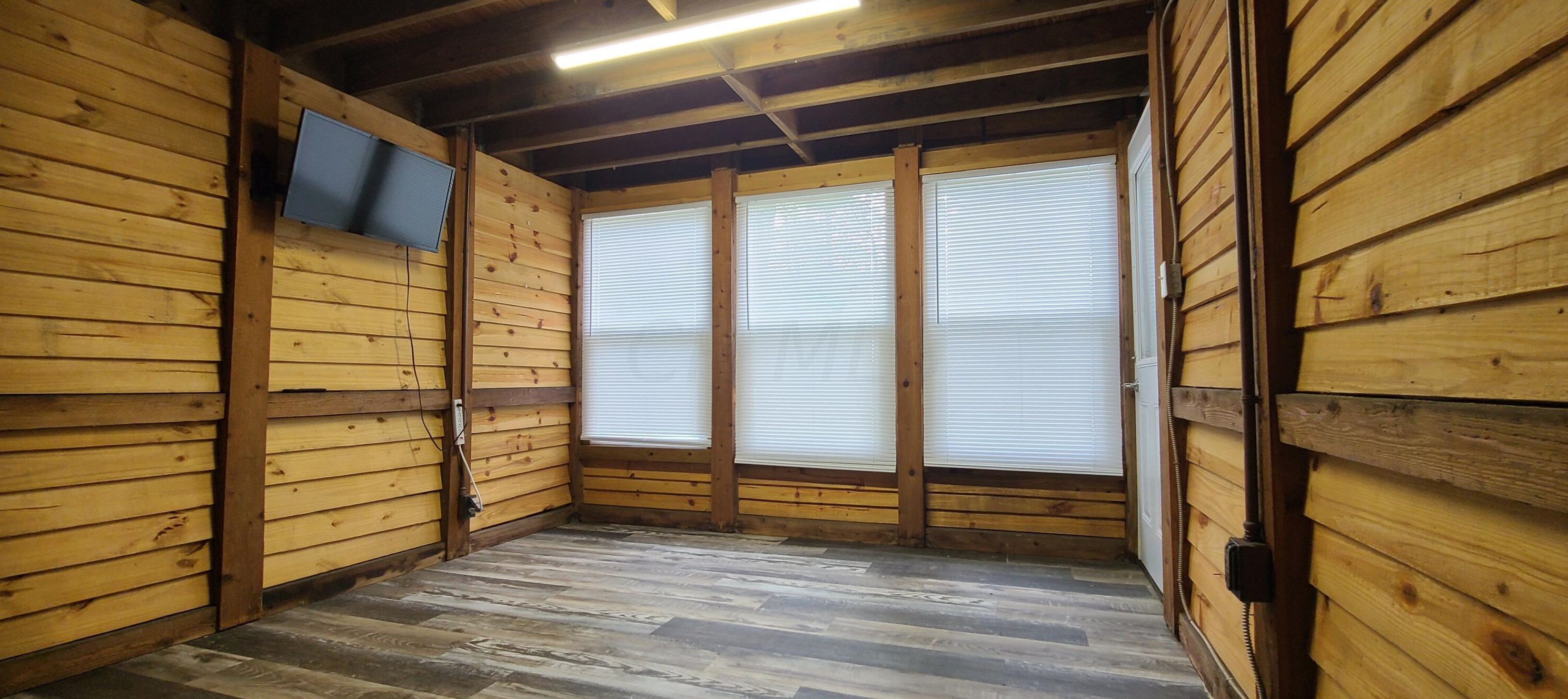 836 Mcdonell Dr, Columbus OH  43230-1620 exterior