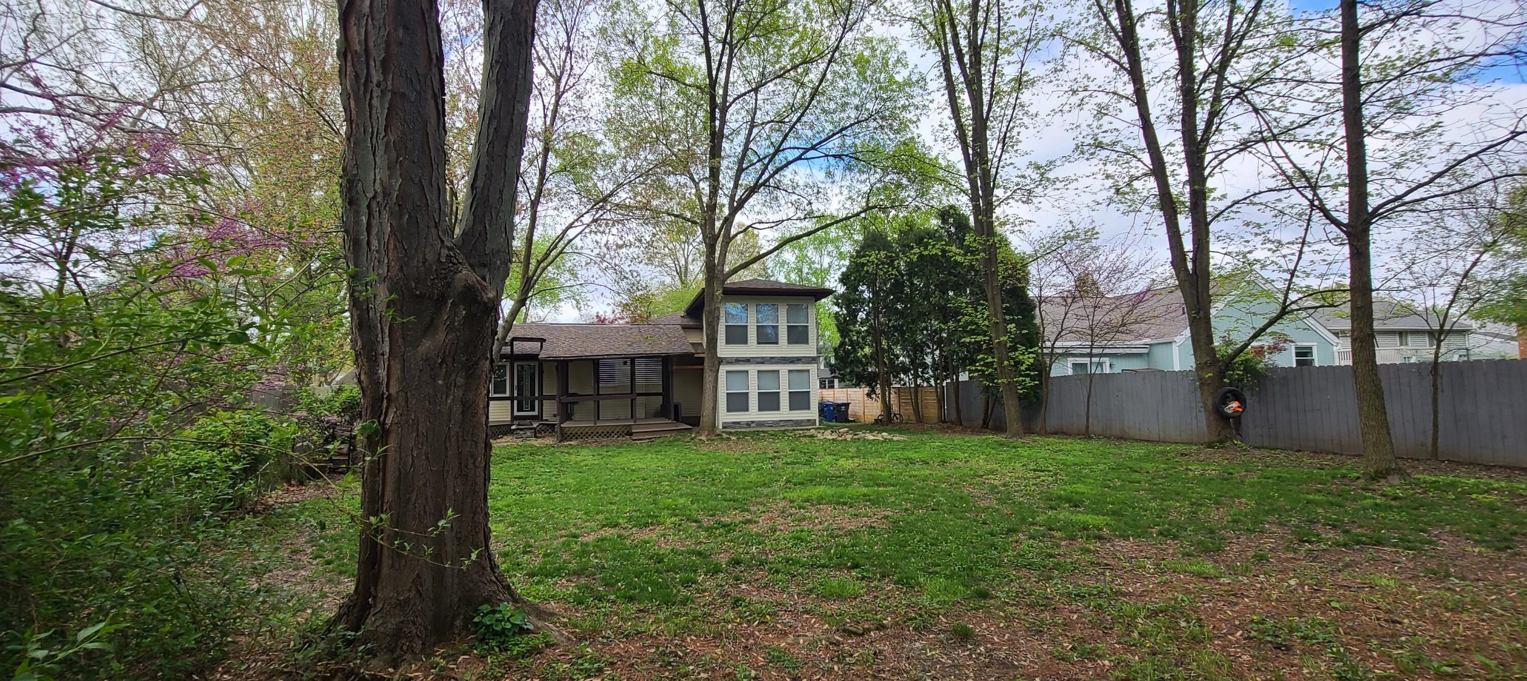 836 Mcdonell Dr, Columbus OH  43230-1620 exterior