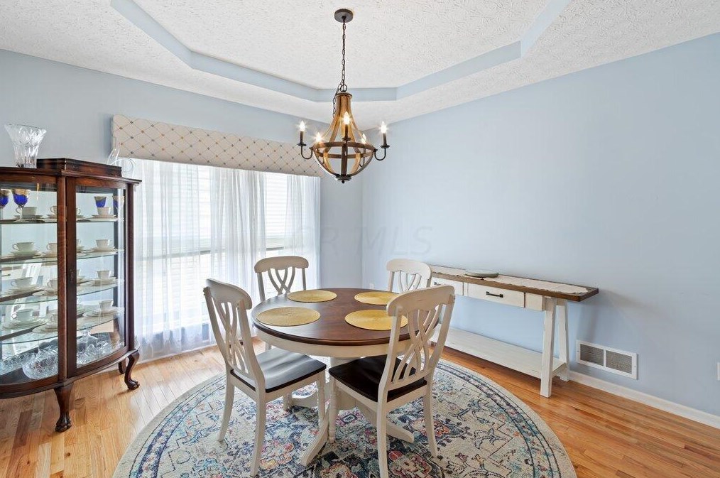 7952 Howell Dr, Westerville OH  43081-8046 exterior