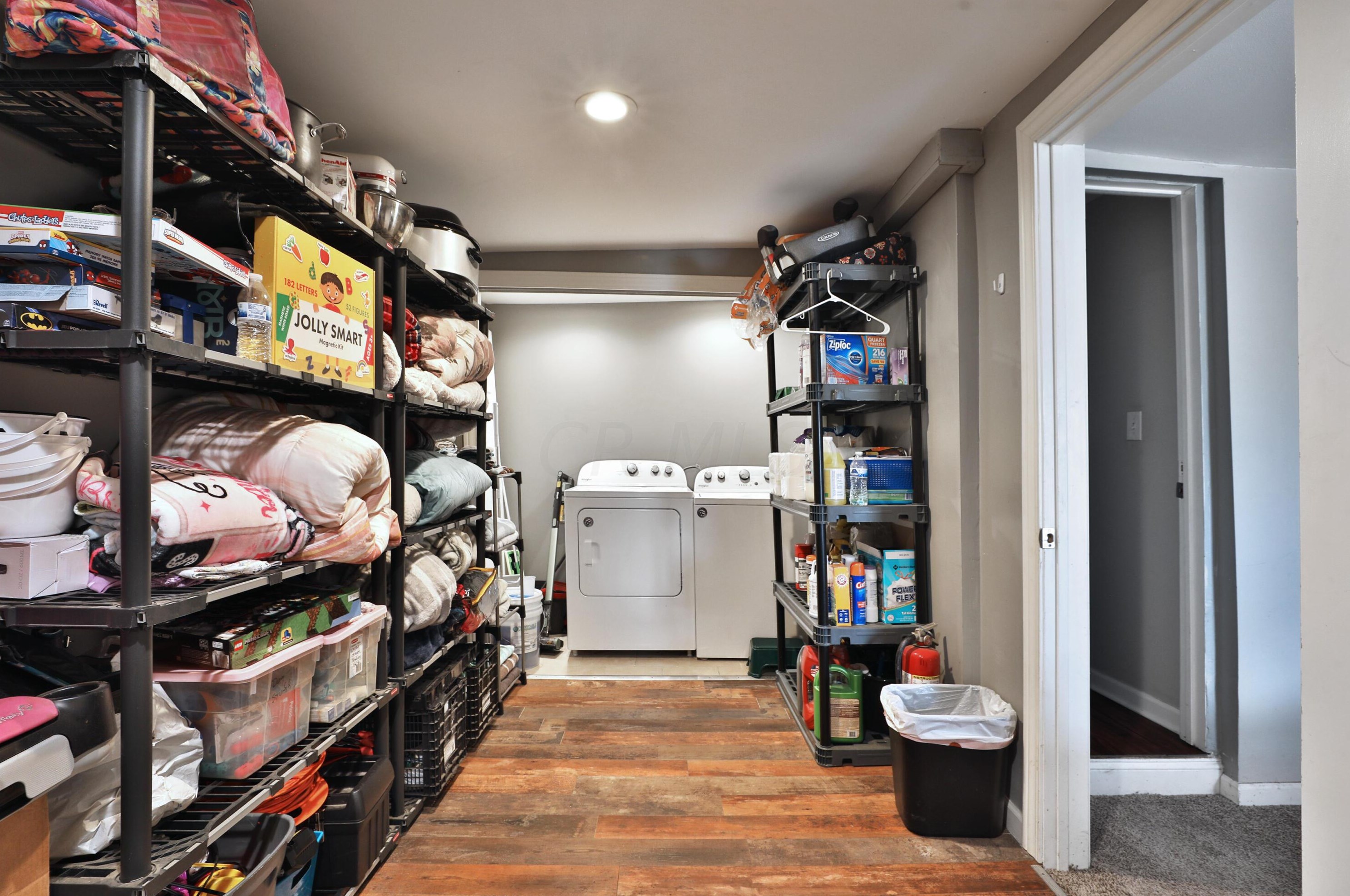 406 Emmit Ave, Columbus OH  43228-1961 exterior