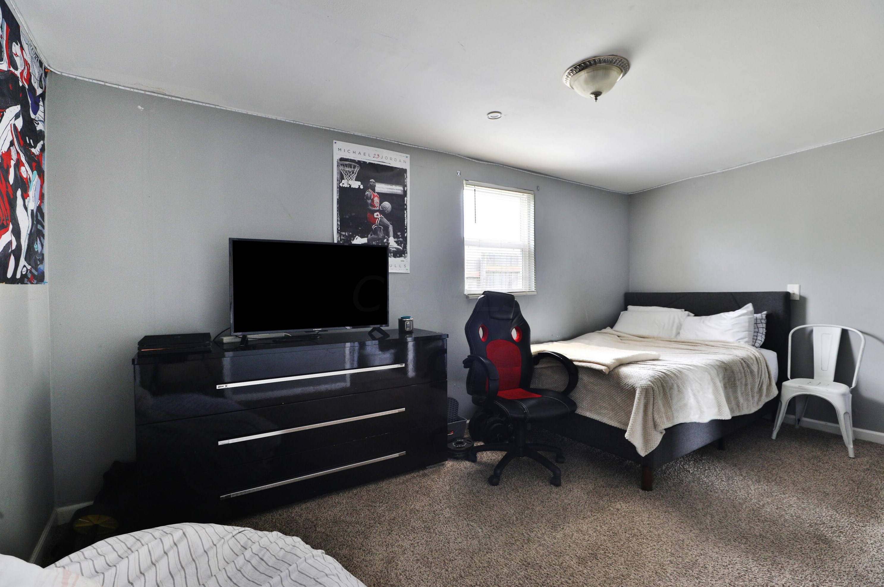 406 Emmit Ave, Columbus OH  43228-1961 exterior