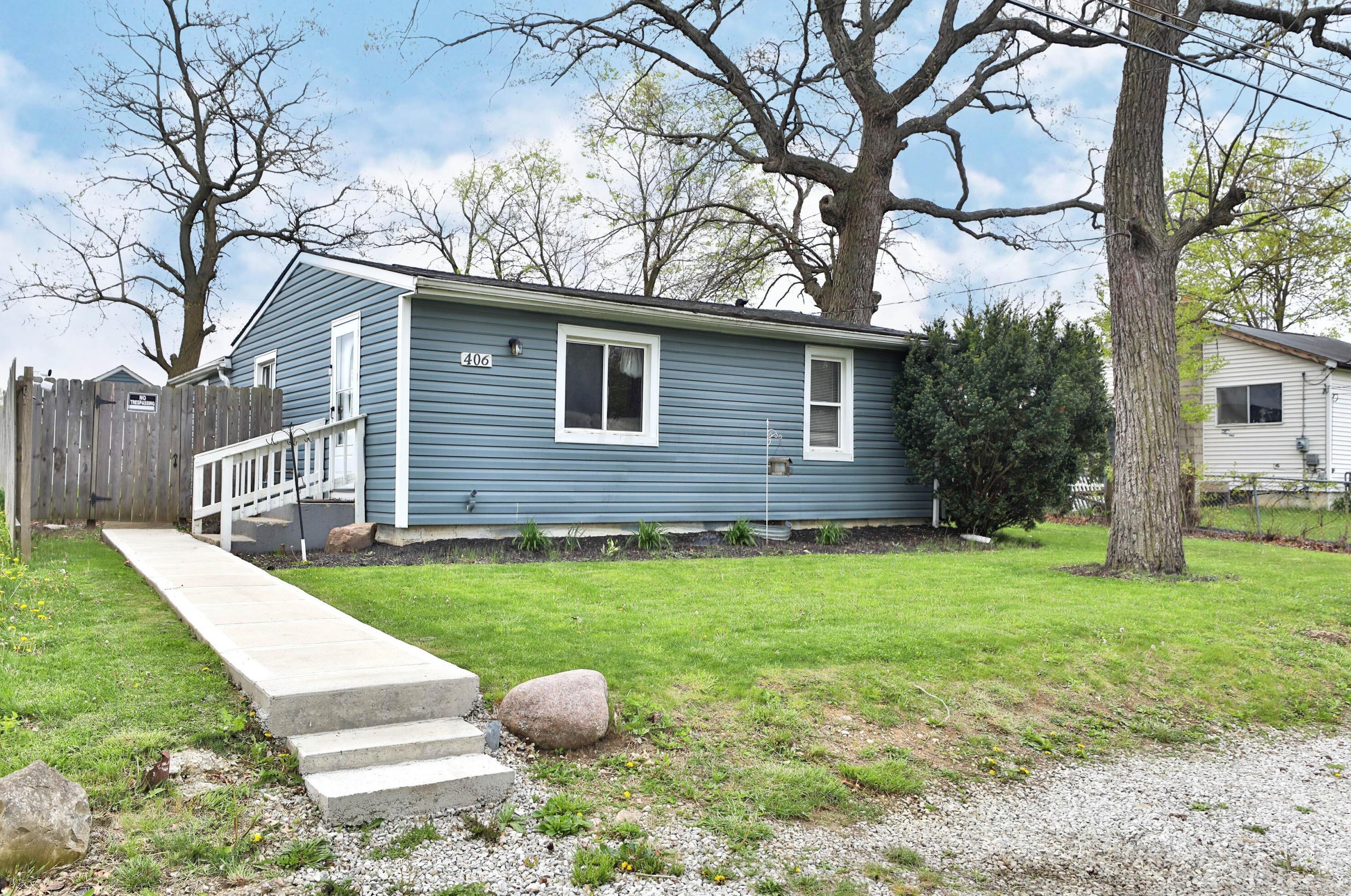 406 Emmit Ave, Columbus, OH 43228