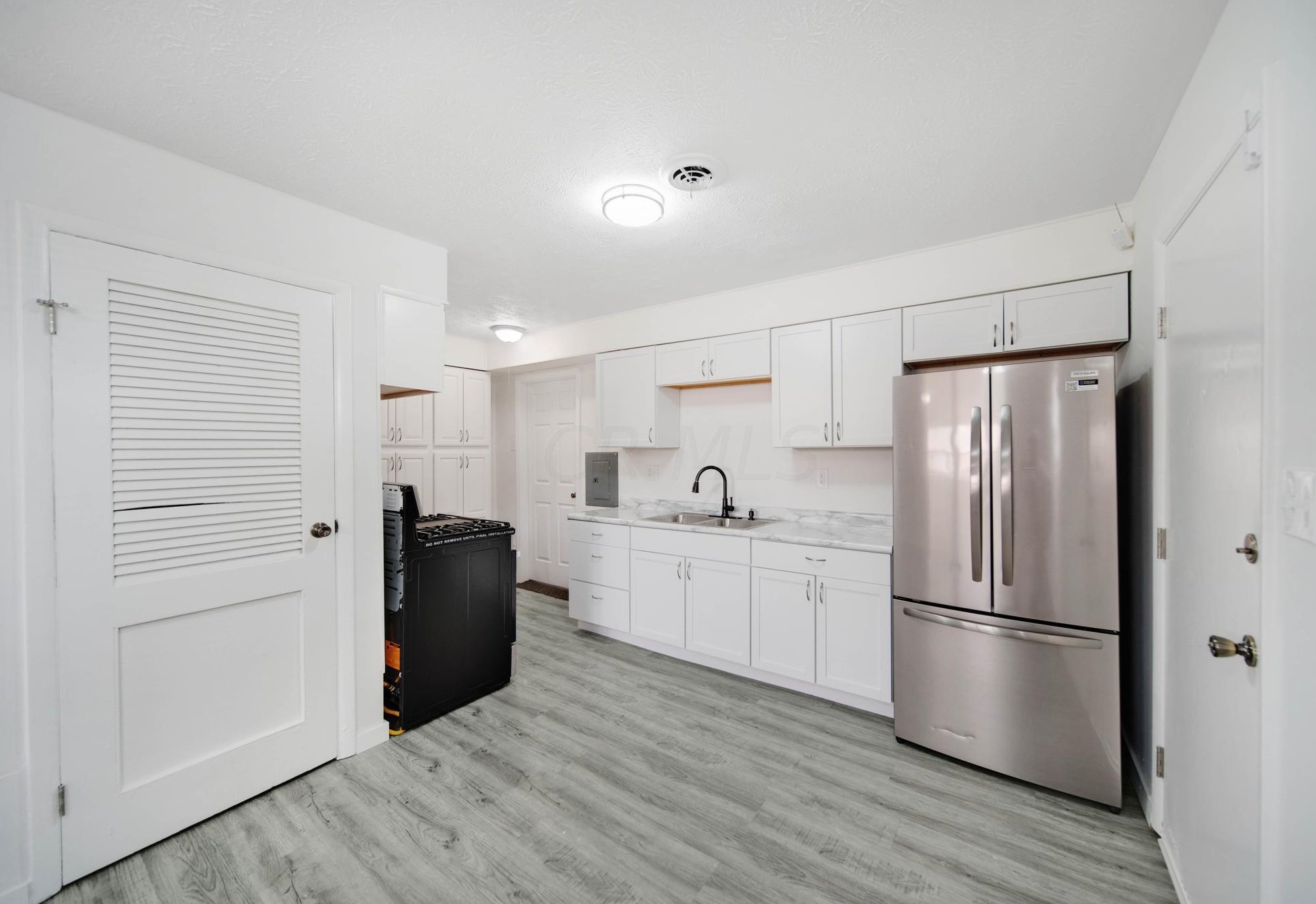 1603 Vilardo Ln, Columbus OH 43227-3630 exterior