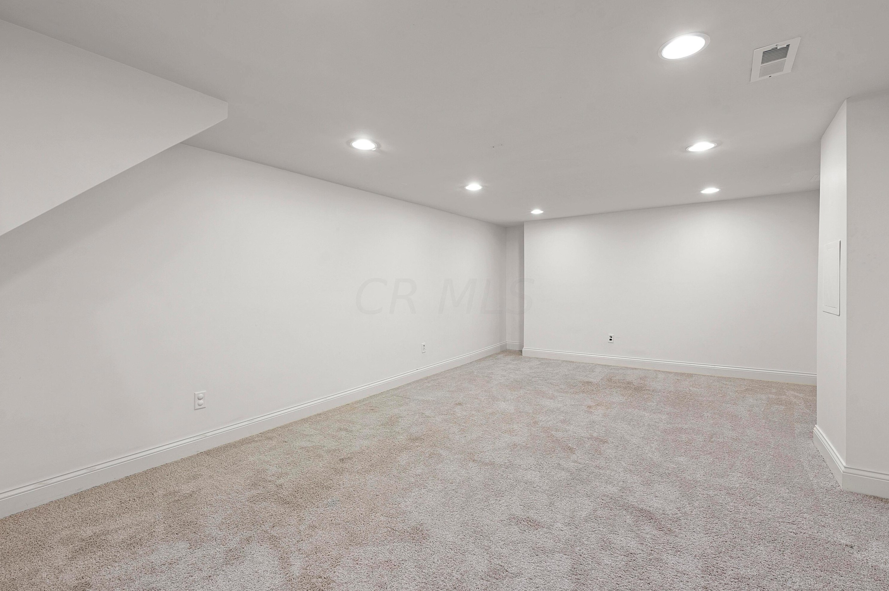 1148 Scarlet Ct, Westerville OH  43081-4503 exterior