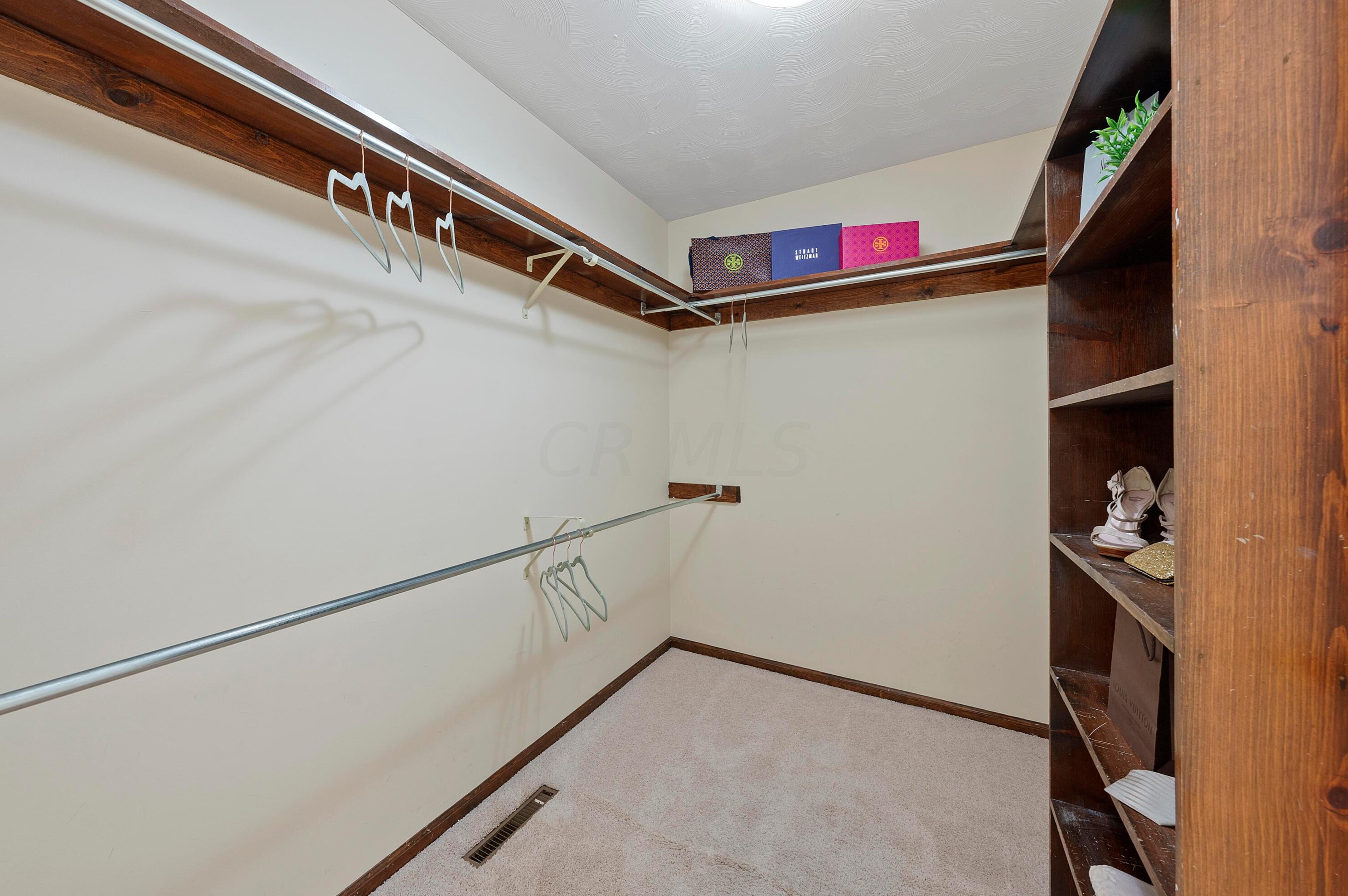 1148 Scarlet Ct, Westerville OH  43081-4503 exterior