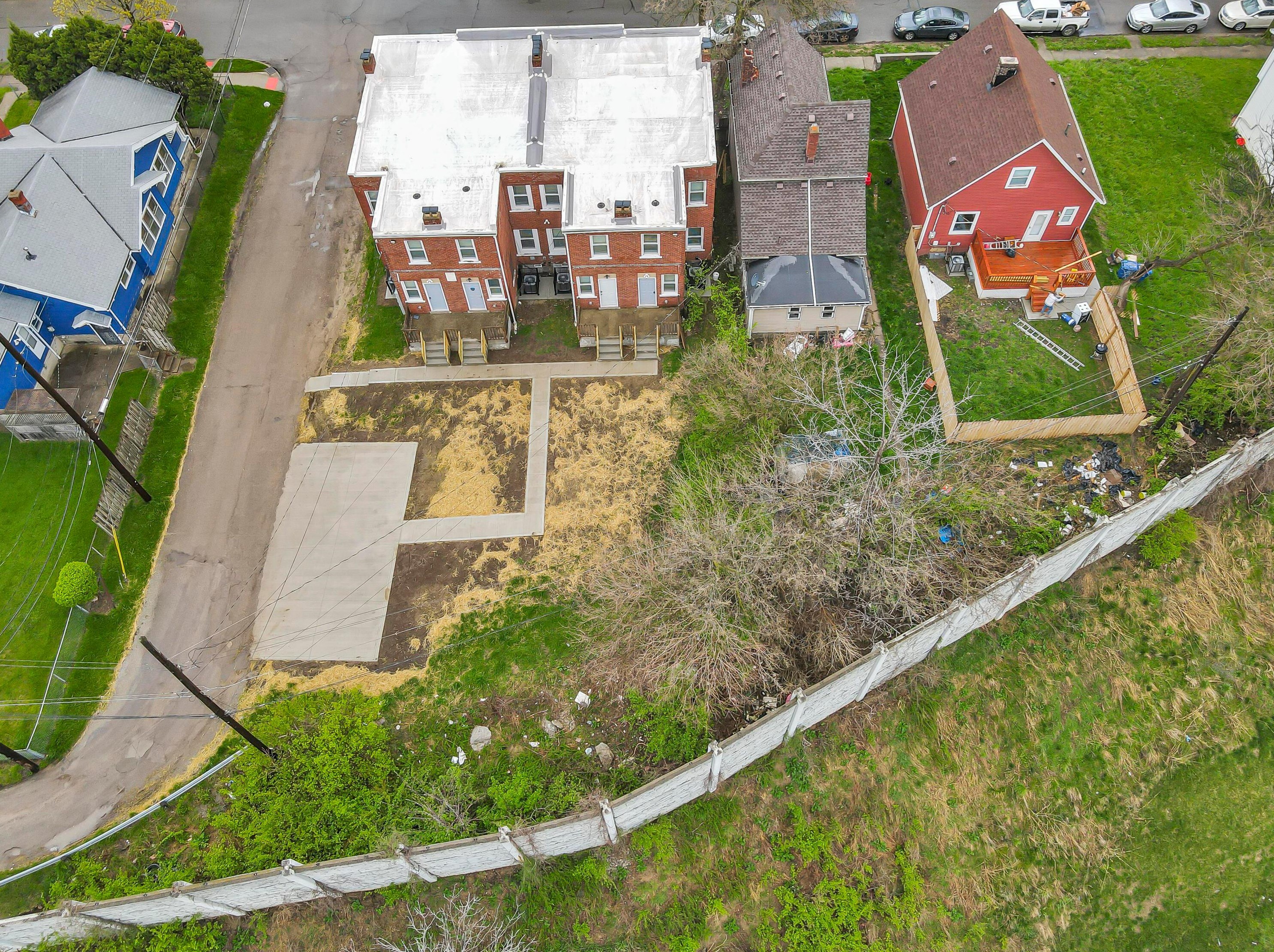 1123-1129 Sidney St, Columbus OH exterior