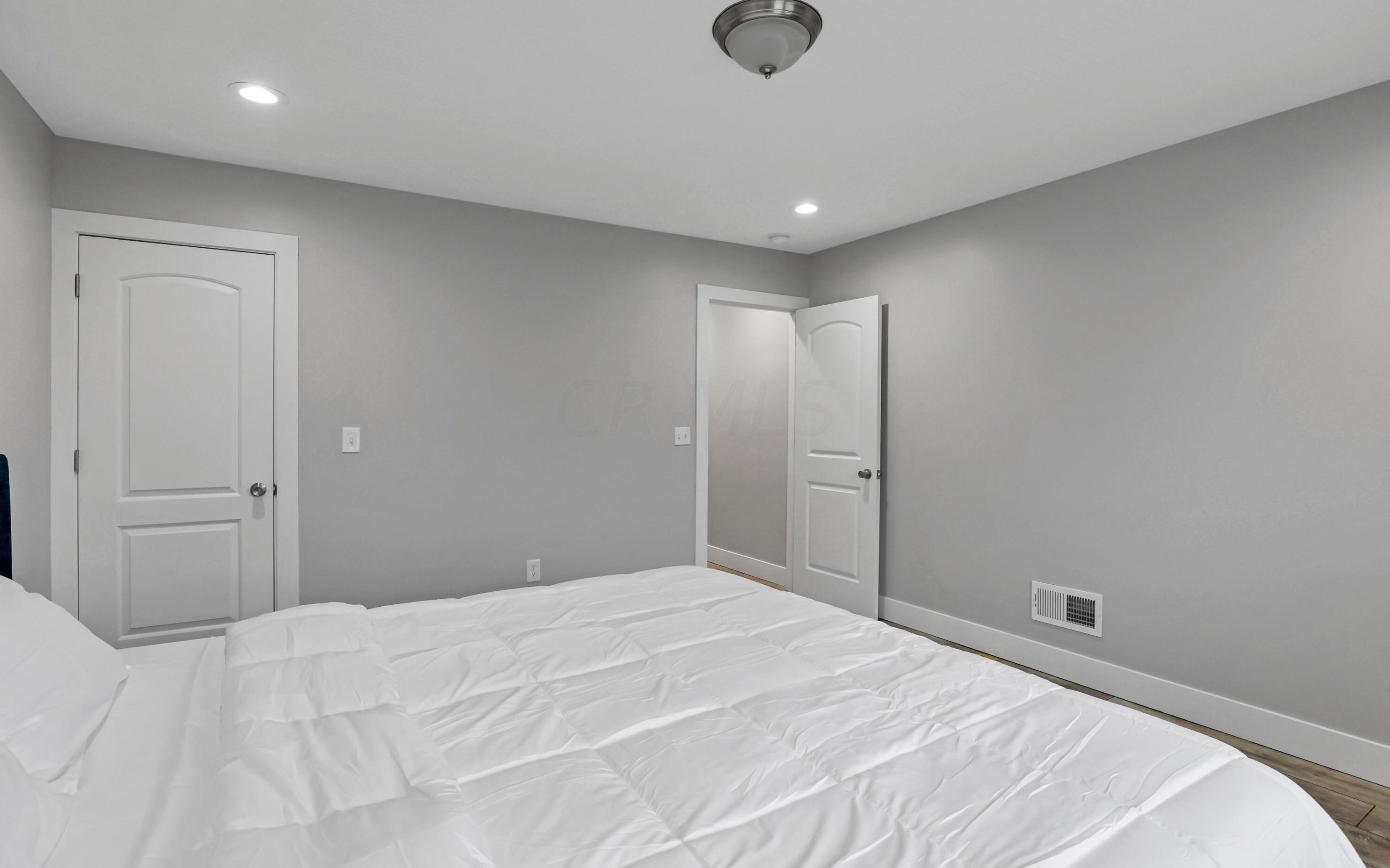 1123-1129 Sidney St, Columbus OH exterior