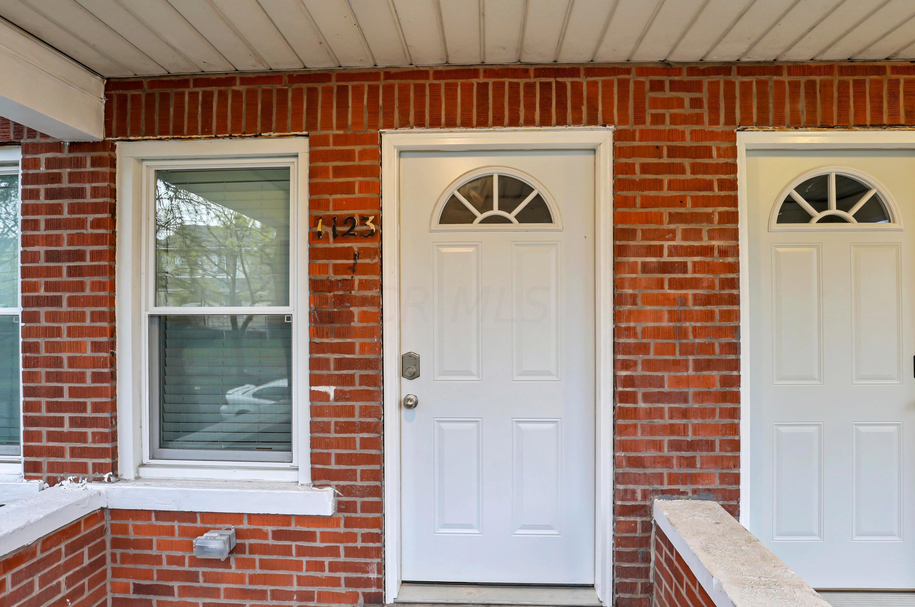 1123-1129 Sidney St, Columbus OH exterior