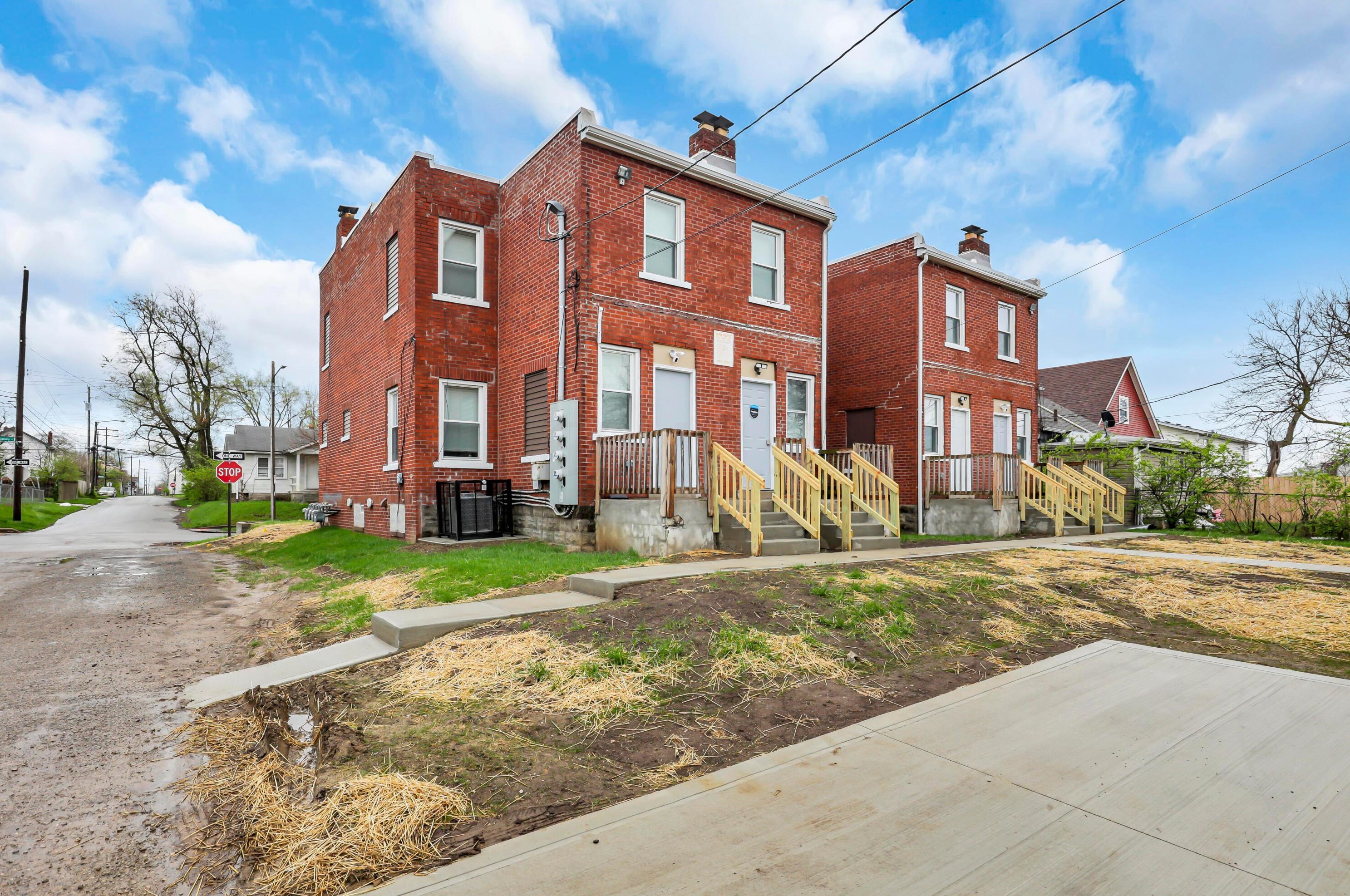 1123-1129 Sidney St, Columbus OH exterior