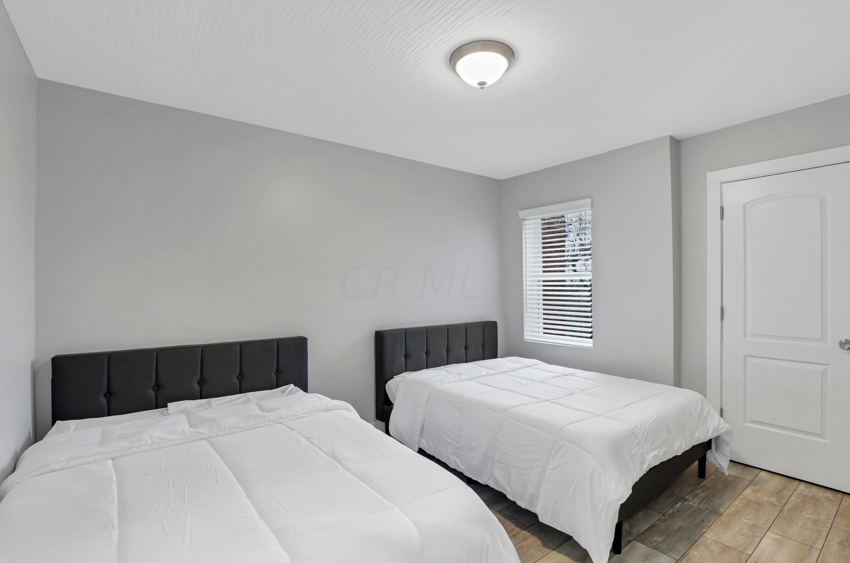 1123-1129 Sidney St, Columbus OH exterior