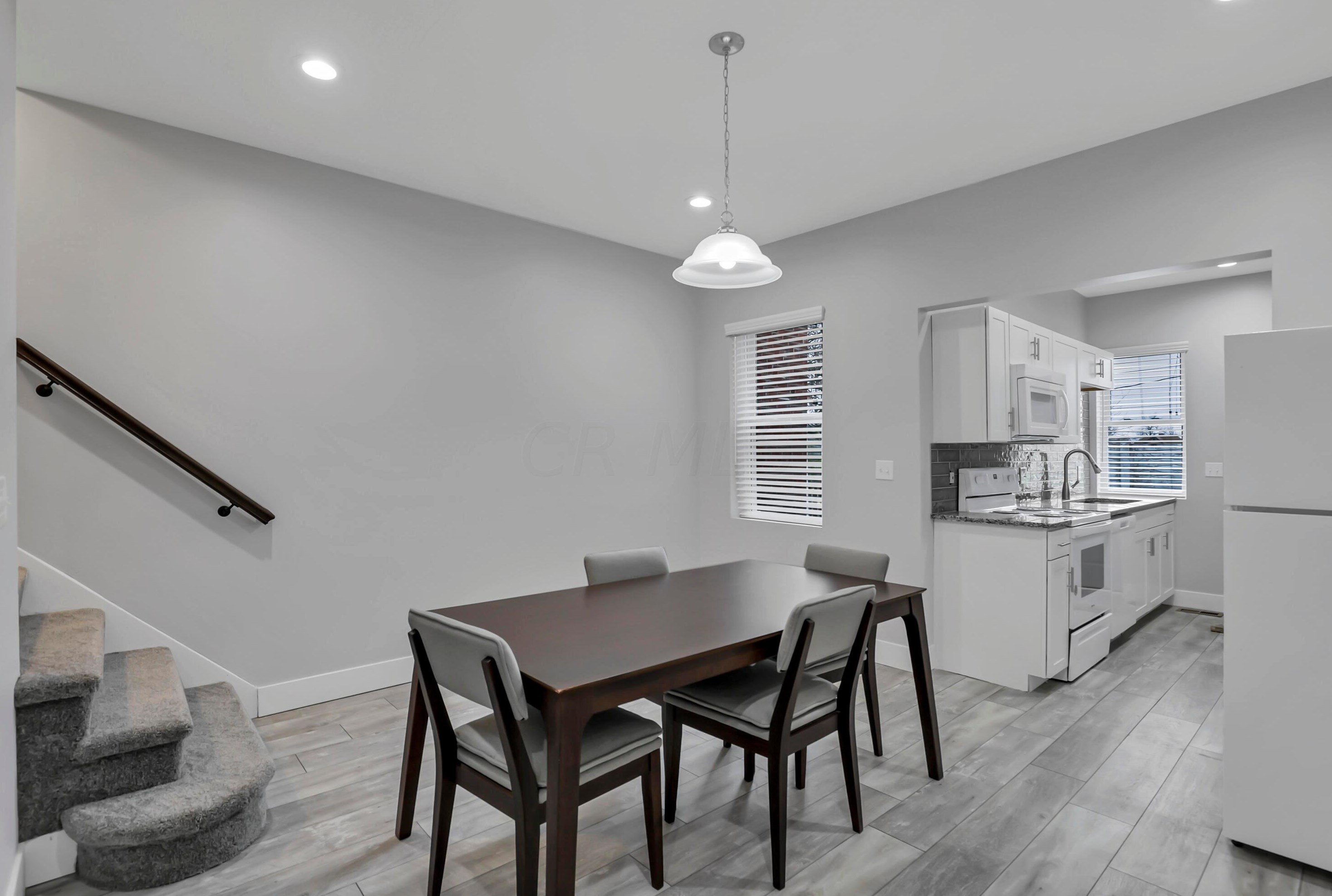 1123-1129 Sidney St, Columbus OH exterior