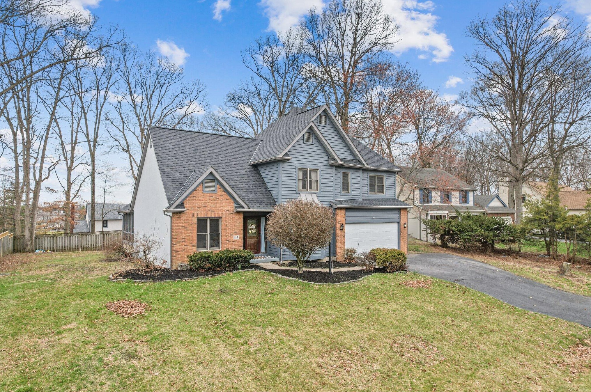 115 Strathsprey Dr, Blacklick, OH 43004