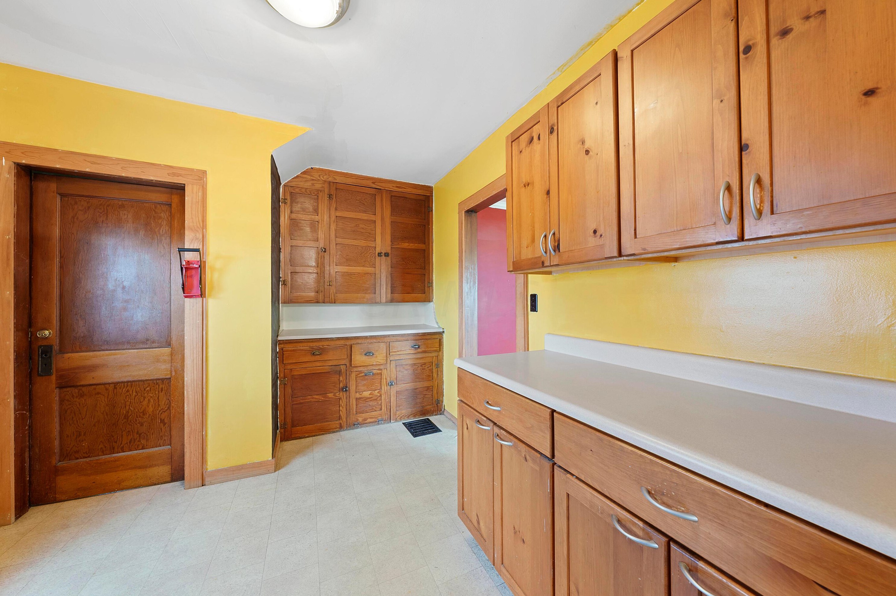 2730 Elliott Ave, Columbus OH  43204-3436 exterior