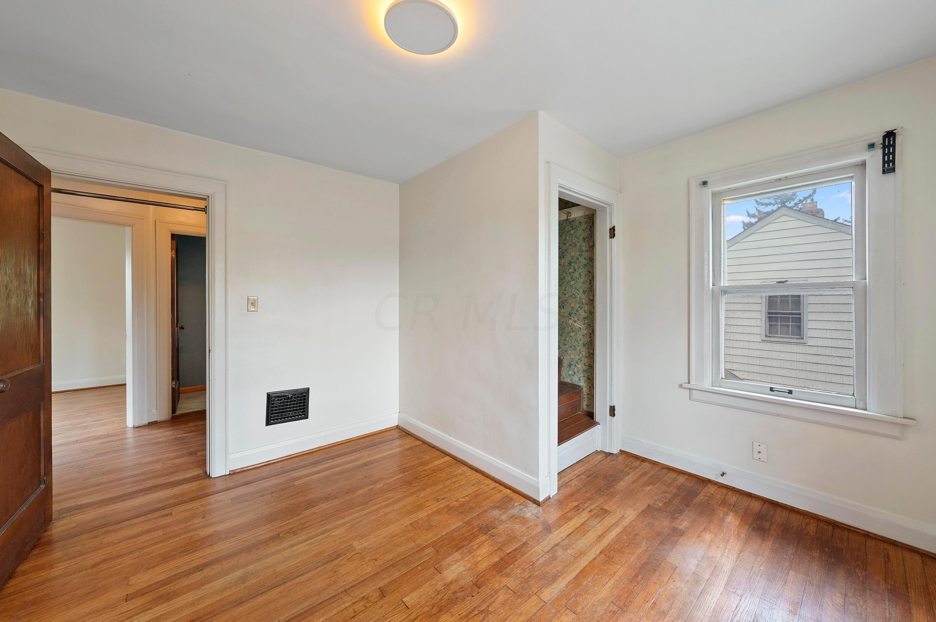 2730 Elliott Ave, Columbus OH  43204-3436 exterior