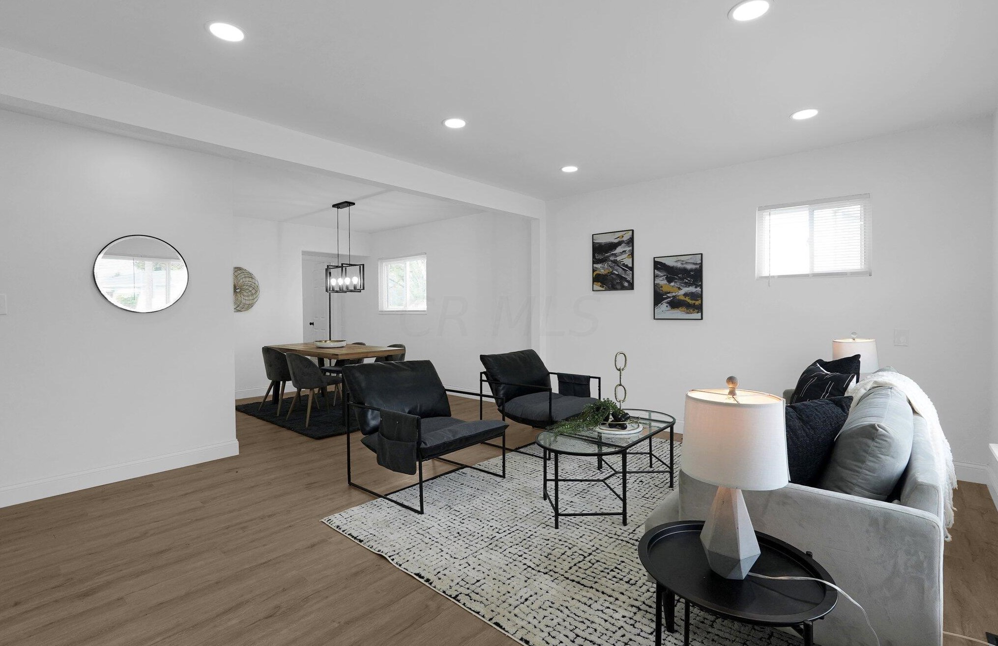 2943 Southfield Dr, Columbus OH 43207-3389 exterior