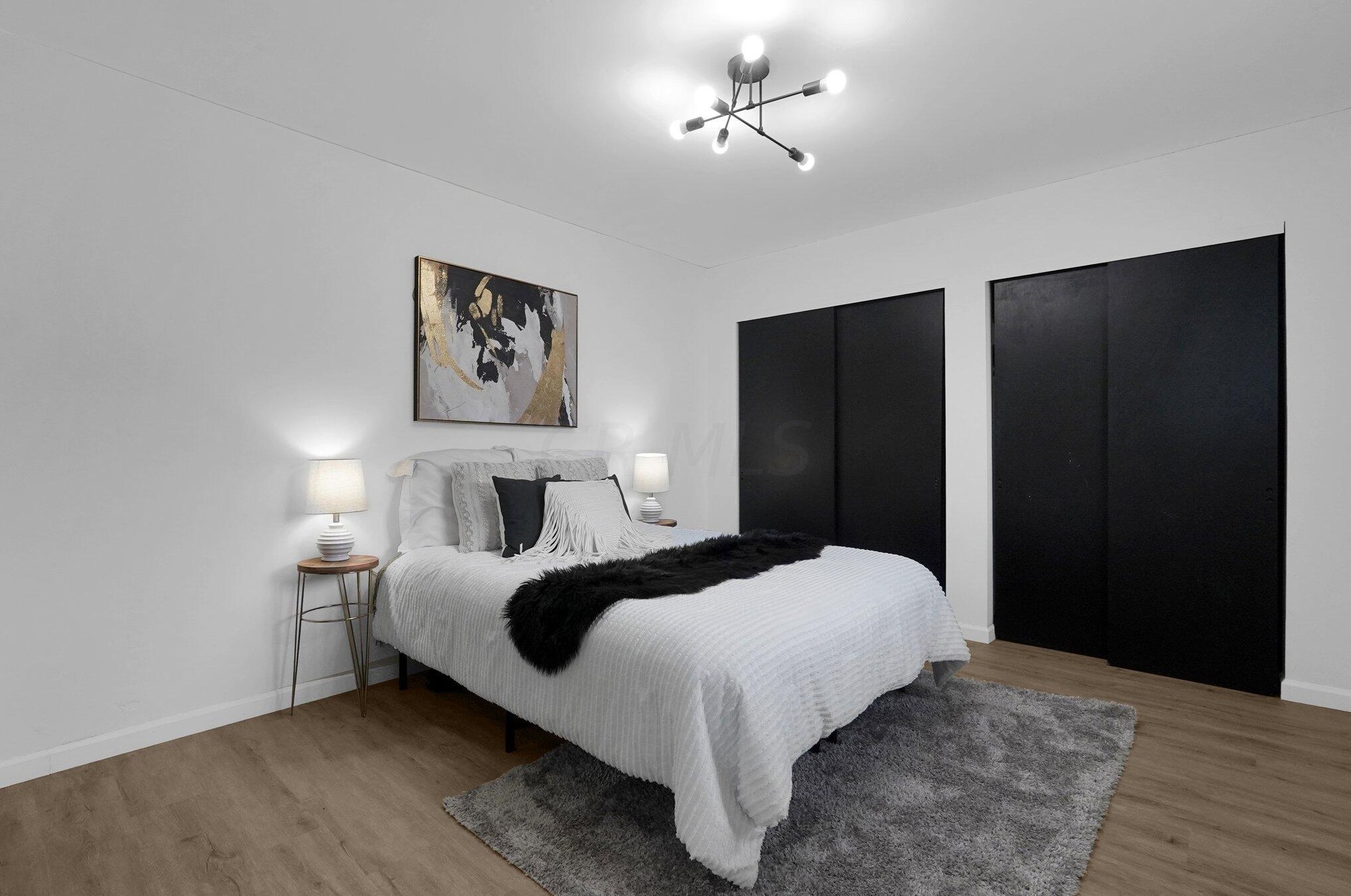 2943 Southfield Dr, Columbus OH 43207-3389 exterior