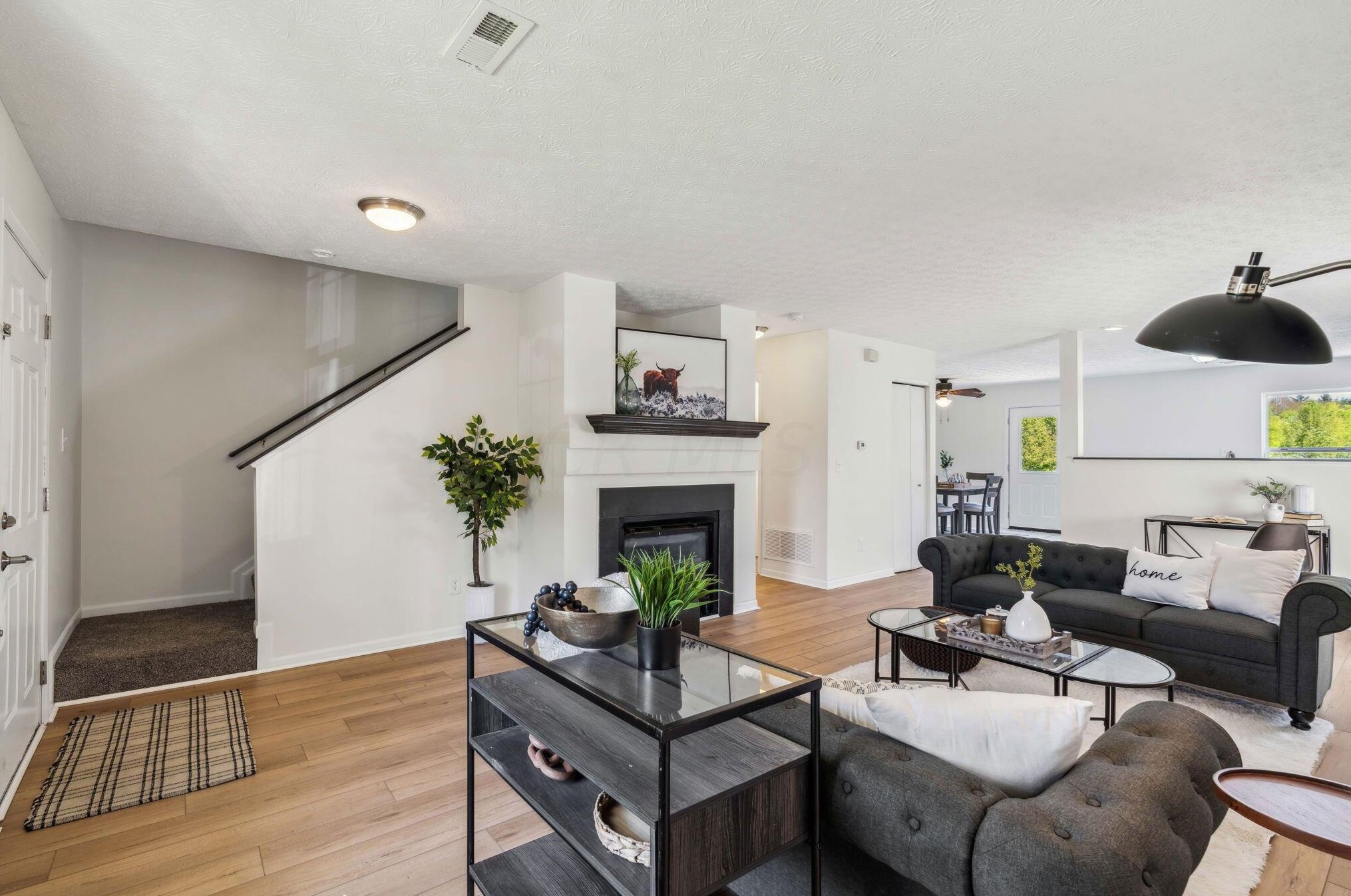 4640 Grandover Dr, Columbus OH  43207-8763 exterior