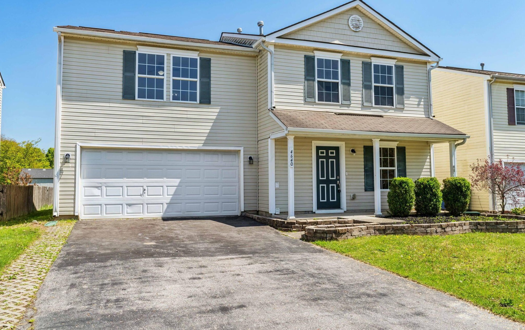 4640 Grandover Dr, Columbus, OH 43207