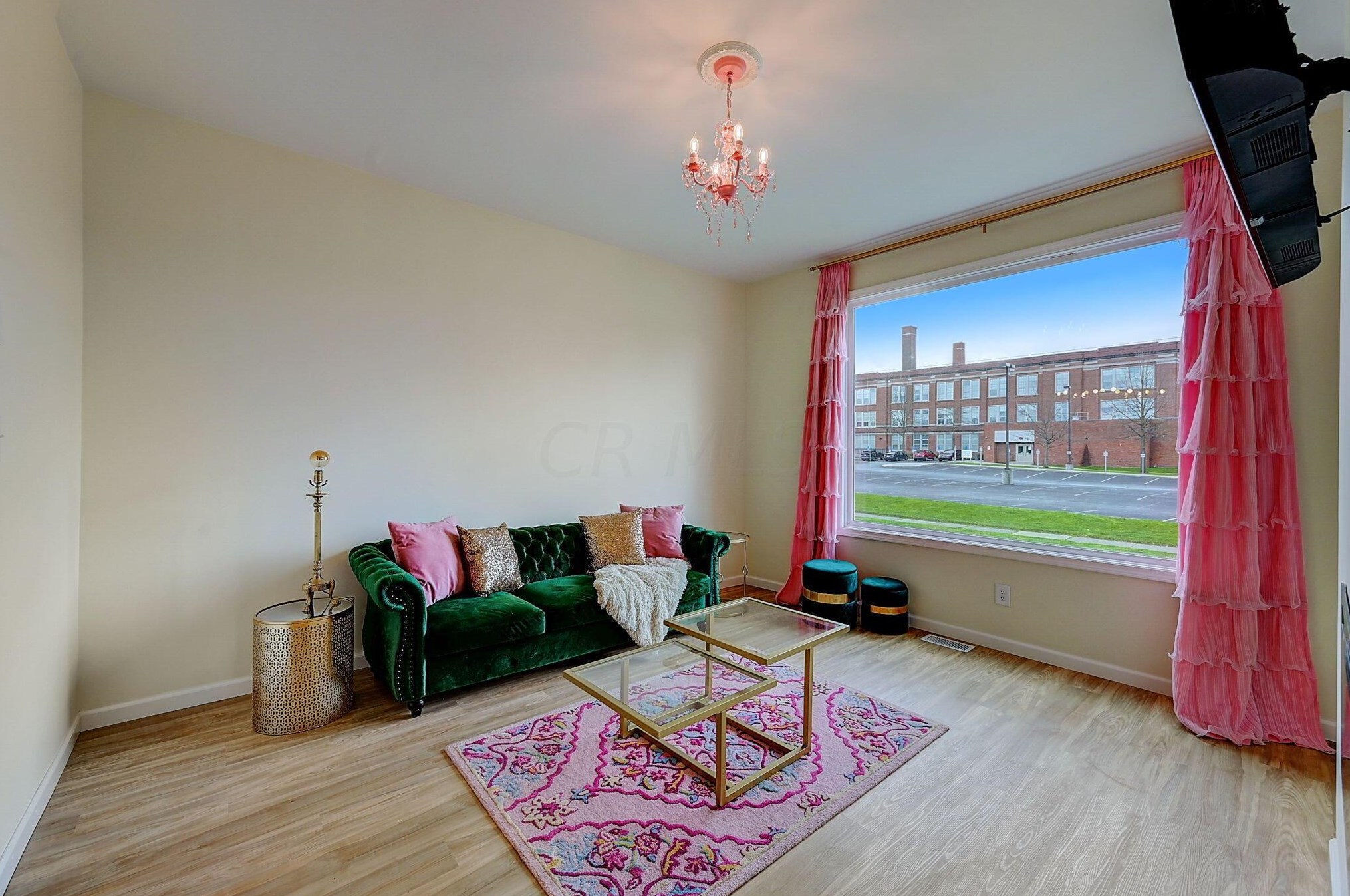 606 Stewart Ave, Columbus OH  43206-2884 exterior